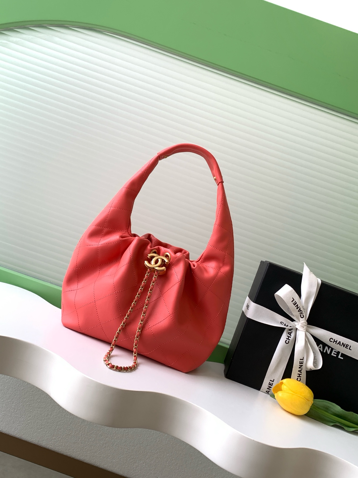 新作通販 超美品 シャネル バッグ 鞄 カバン ホーボー バッグ2512