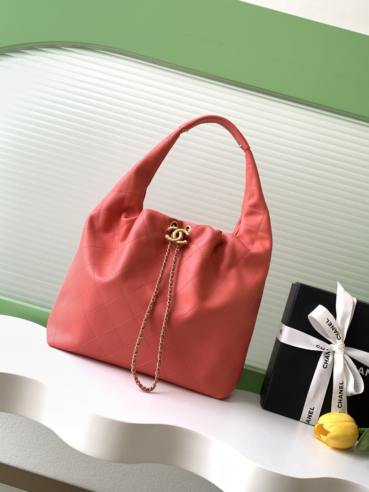 新作通販 超美品 シャネル バッグ 鞄 カバン ホーボー バッグ 2512