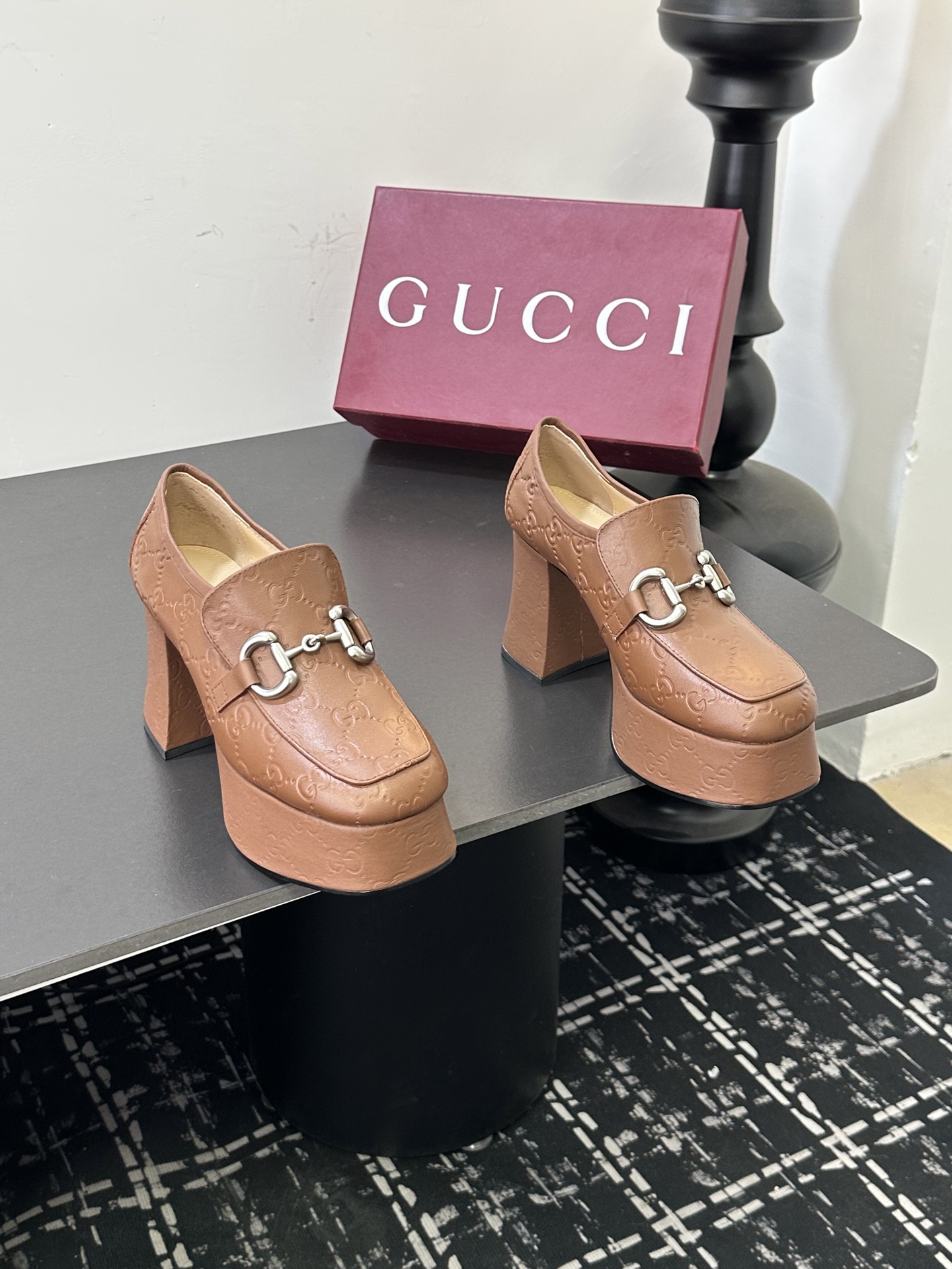 靴 グッチ ハイヒール パンプス レディース