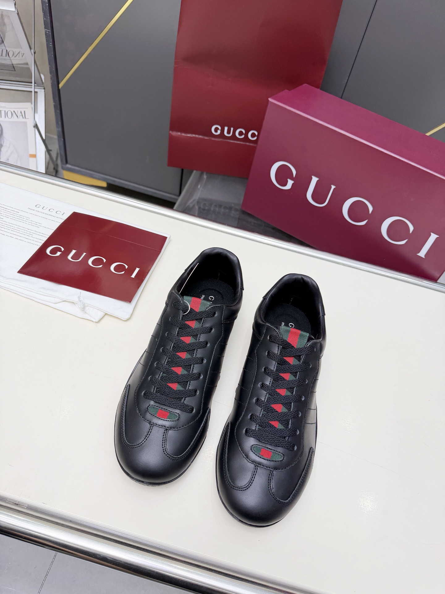 新着アイテム 靴 グッチ スニーカー/レースアップ 男女兼着