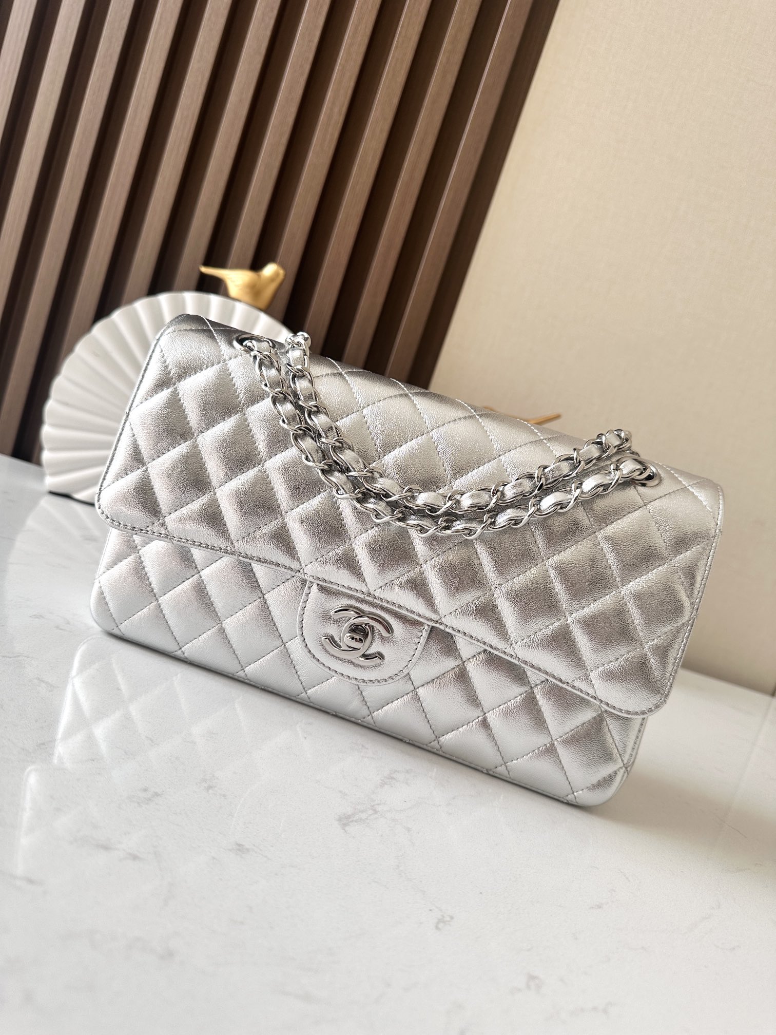新作通販 超美品 シャネル バッグ 鞄 チェーンショルダーバッグ2512