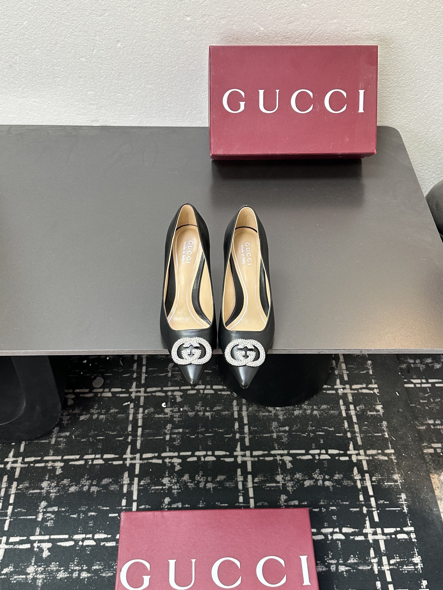靴 グッチ Shoes フラットシューズ レディース