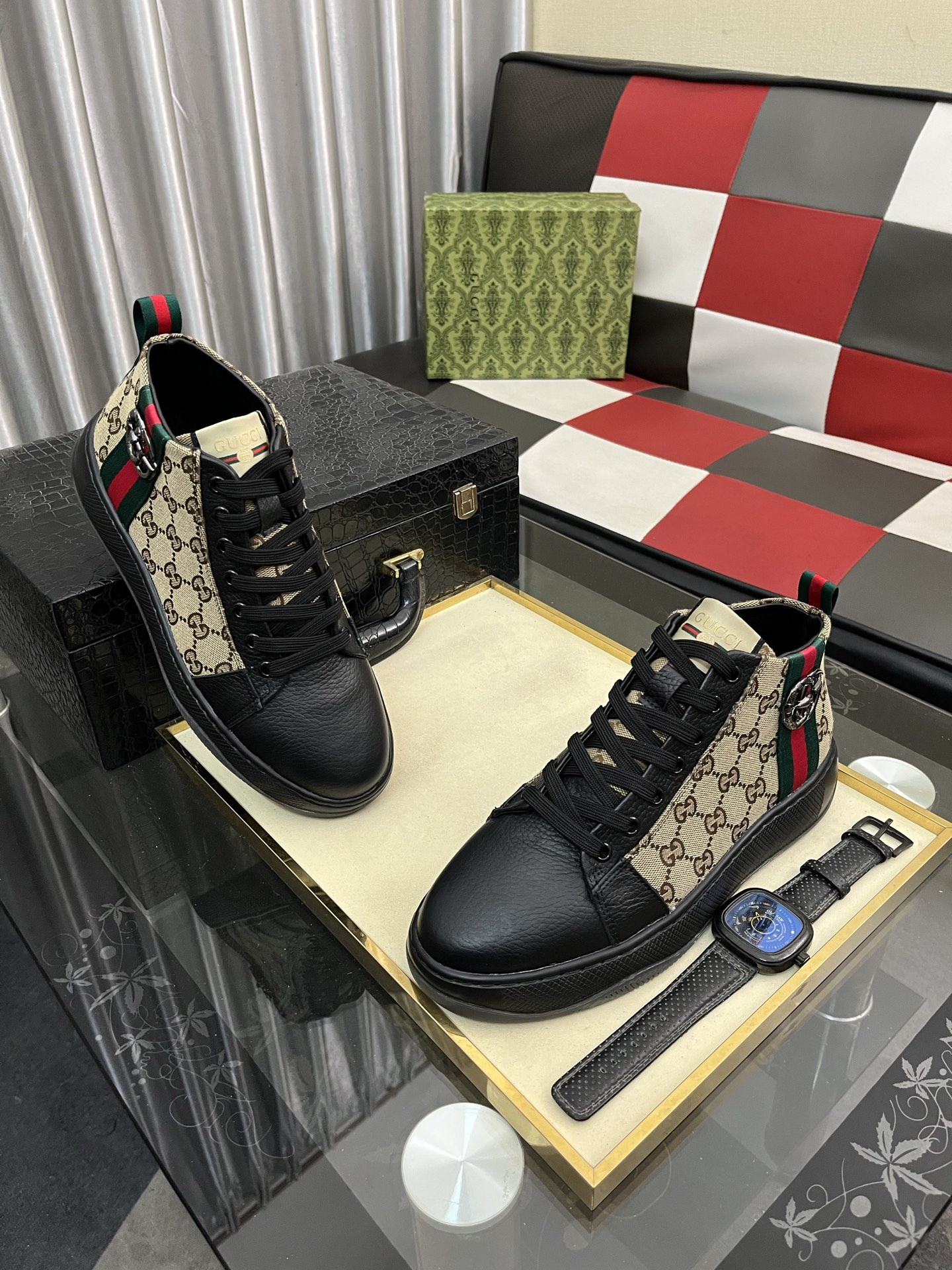 靴 グッチ スニーカー/レースアップ メンズ