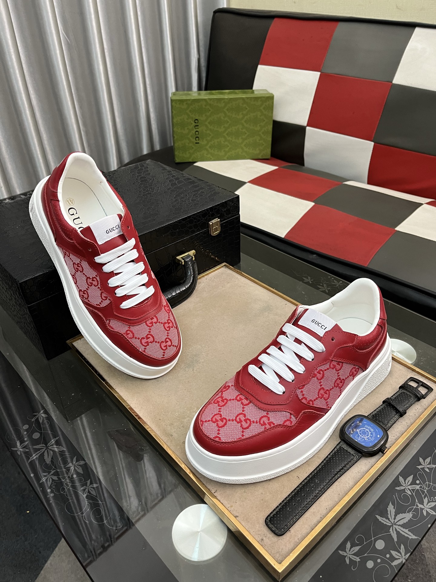 靴 グッチ スニーカー/レースアップ メンズ