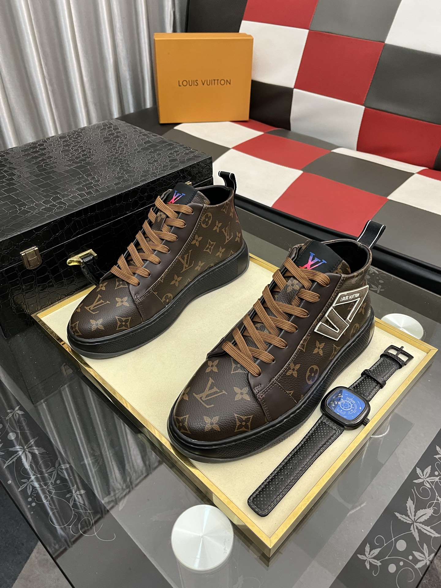 【新品値下受付】 ルイヴィトン スニーカー/レースアップ メンズ