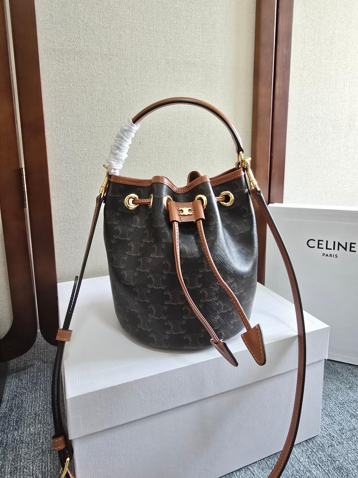 セリーヌ バッグ Teen Bucket Clara ティーンバケット 2511