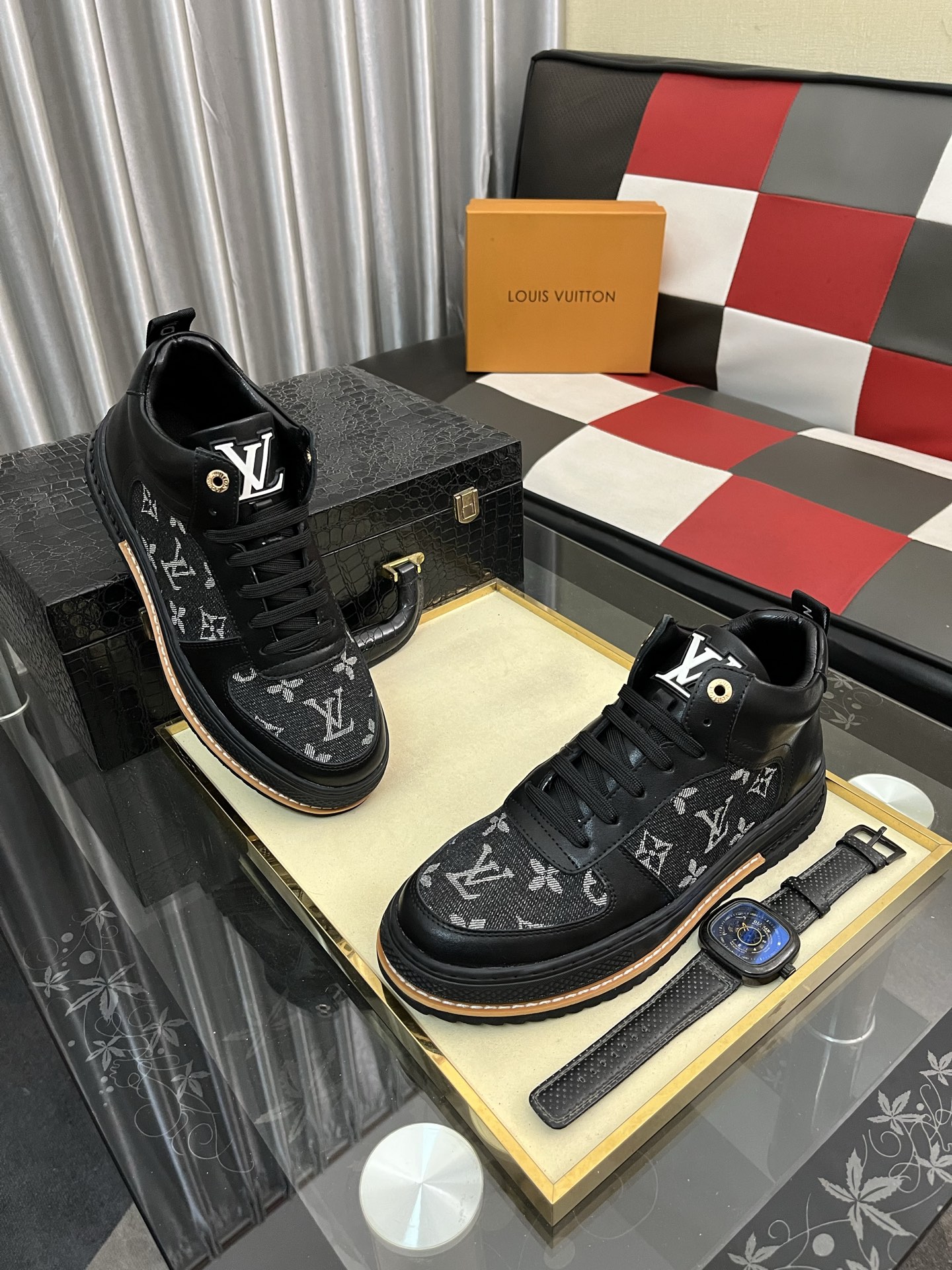 【新品値下受付】 ルイヴィトン スニーカー/レースアップ メンズ