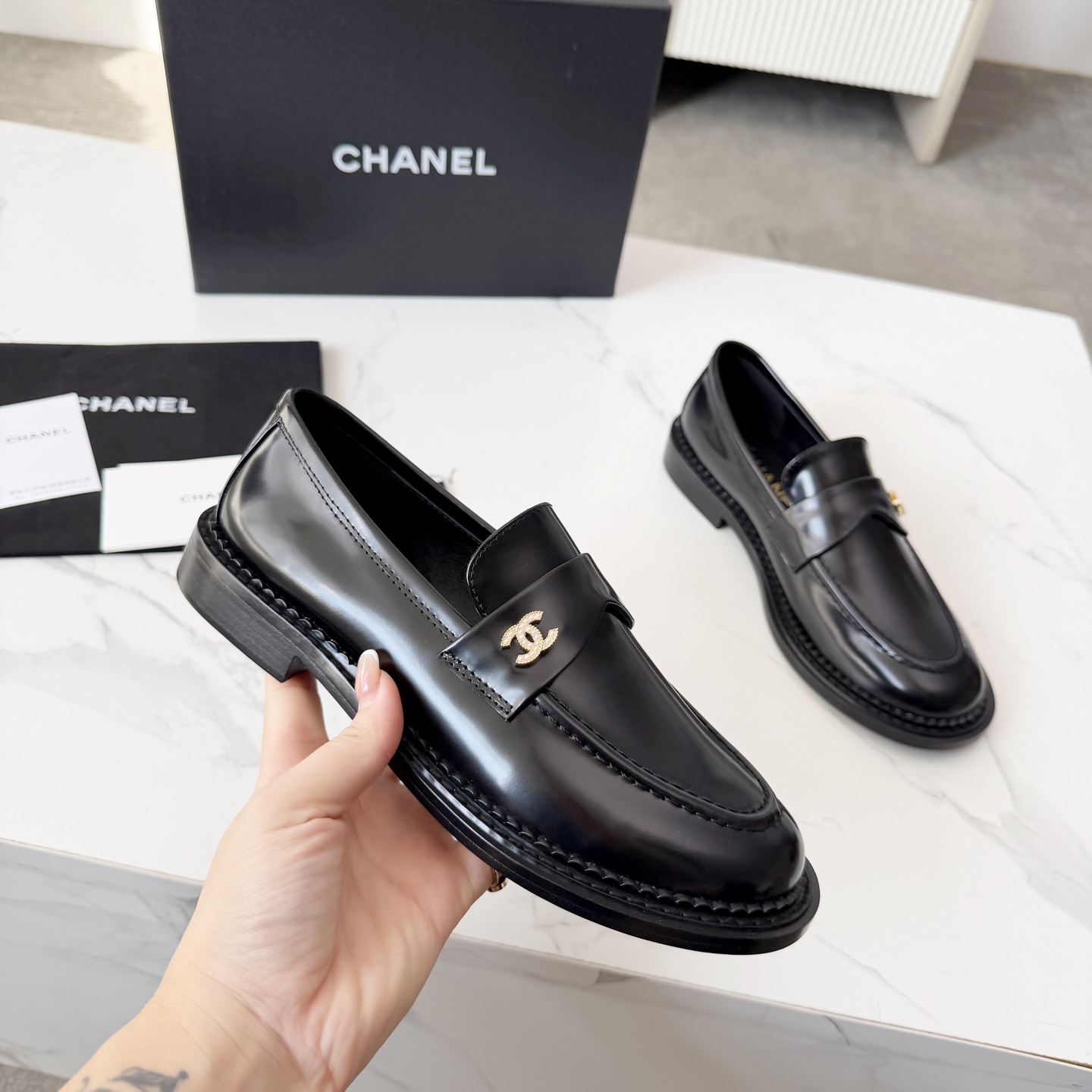 靴 シャネル Shoes フラットシューズ レディース