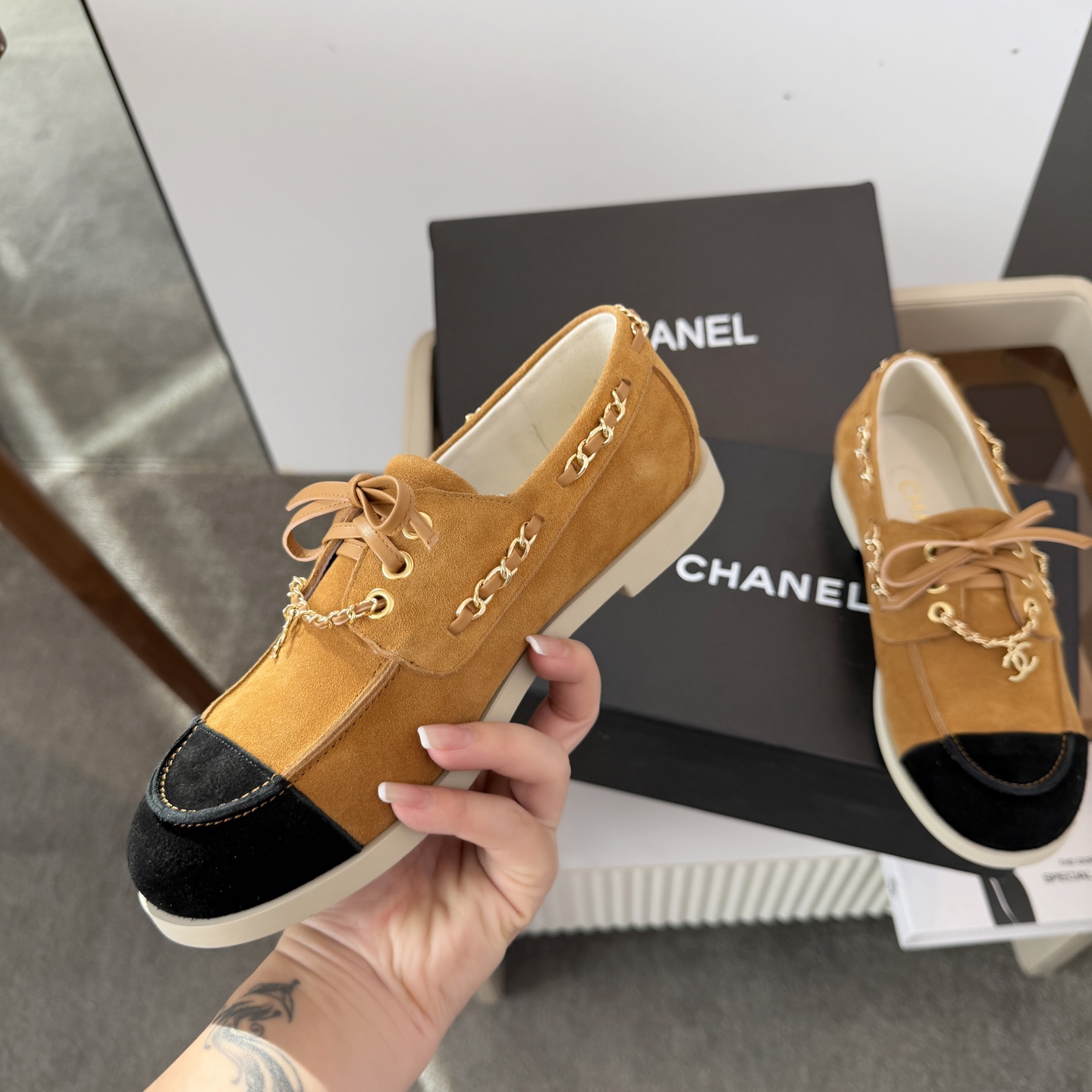 靴 シャネル Shoes フラットシューズ レディース