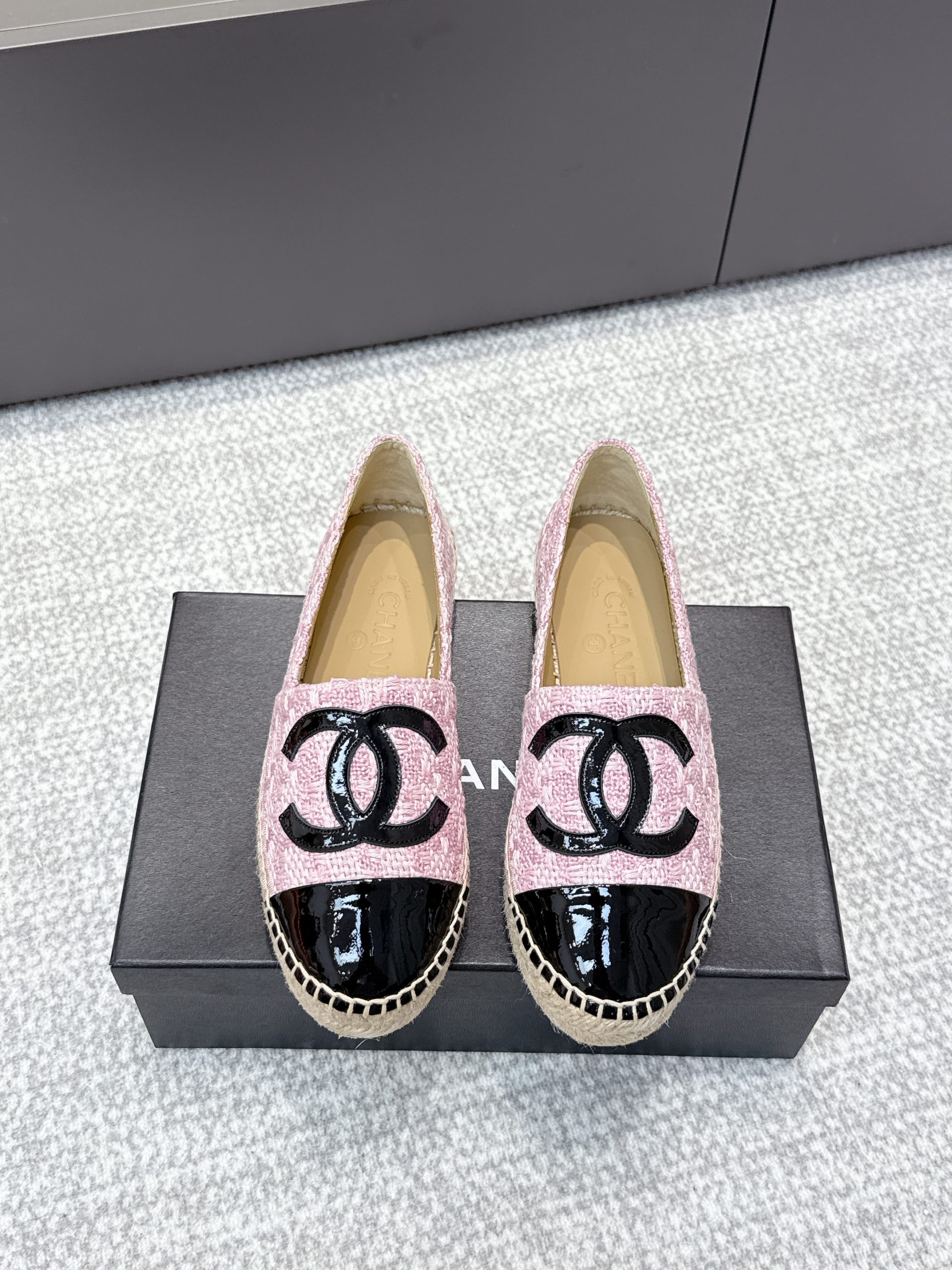 靴 シャネル Shoes フラットシューズ レディース