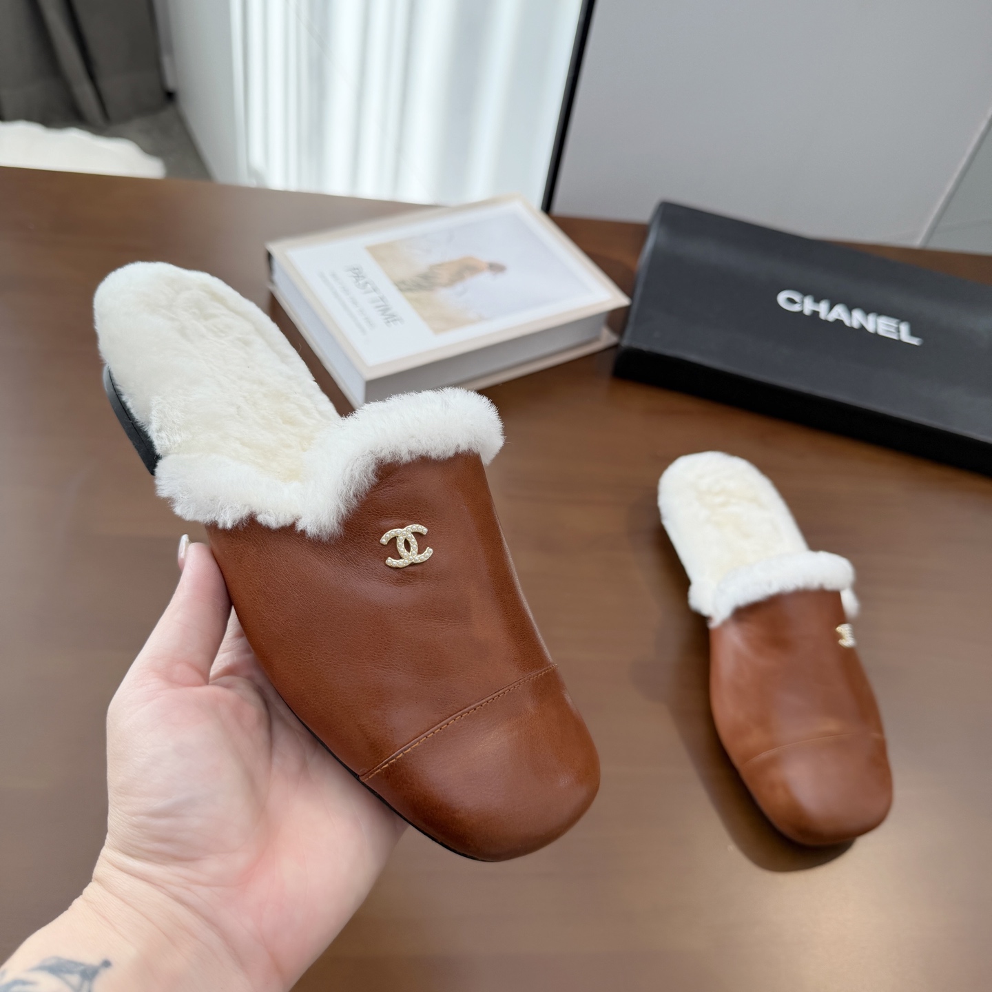 靴 シャネル Shoes フラットシューズ レディース