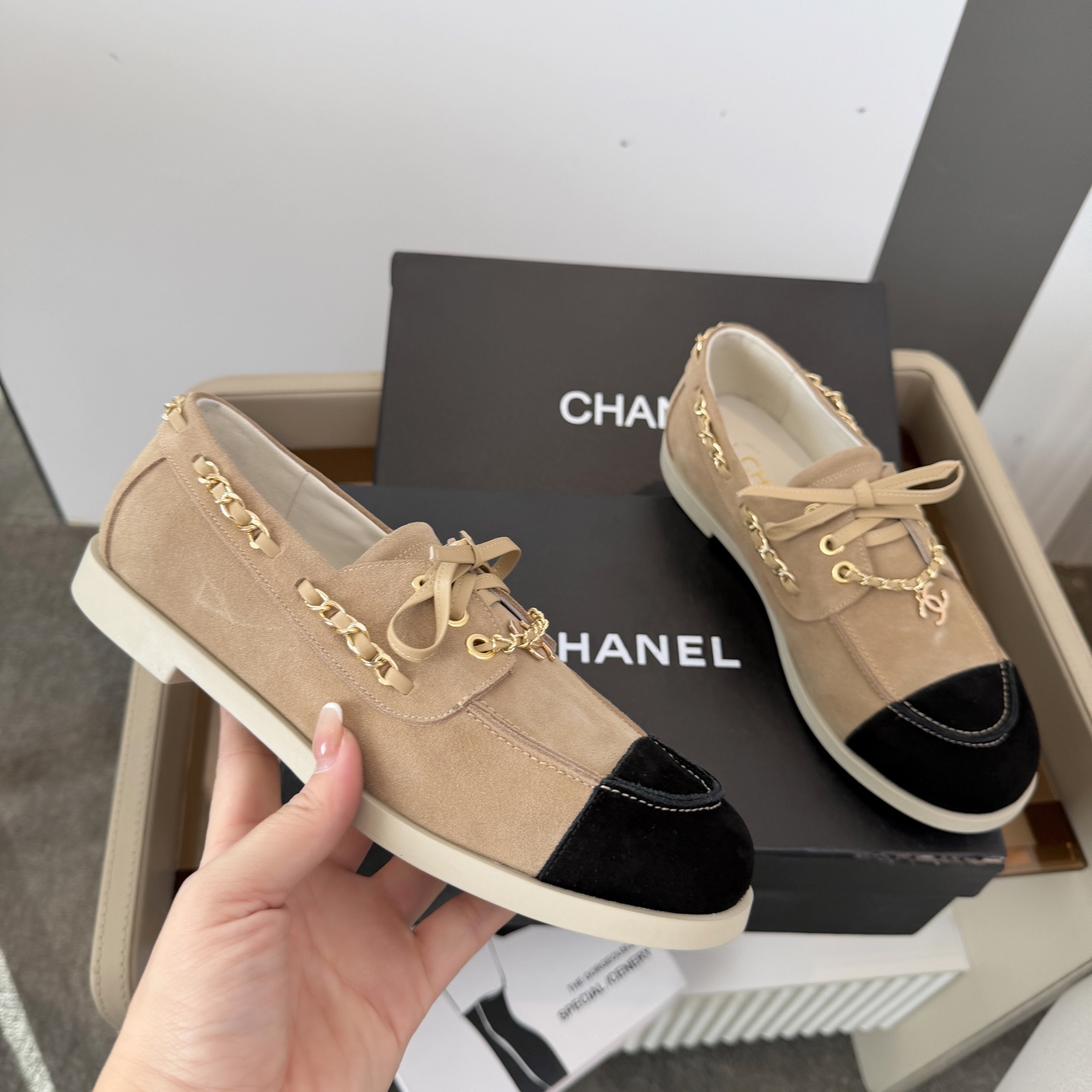 靴 シャネル Shoes フラットシューズ レディース