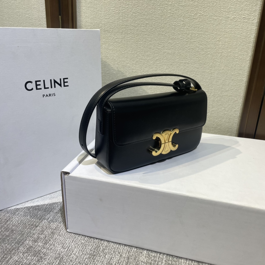 人気新作 セリーヌ? 鞄 カバン TRIOMPHE BAG 2511