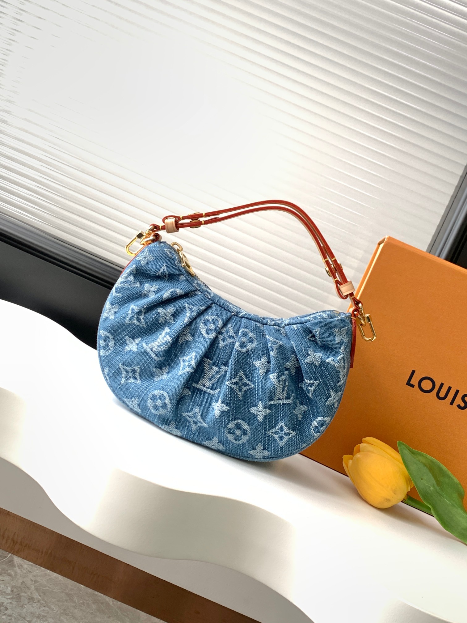 BAG ルイヴィトン ポシェット?バレー モノグラム?デニム