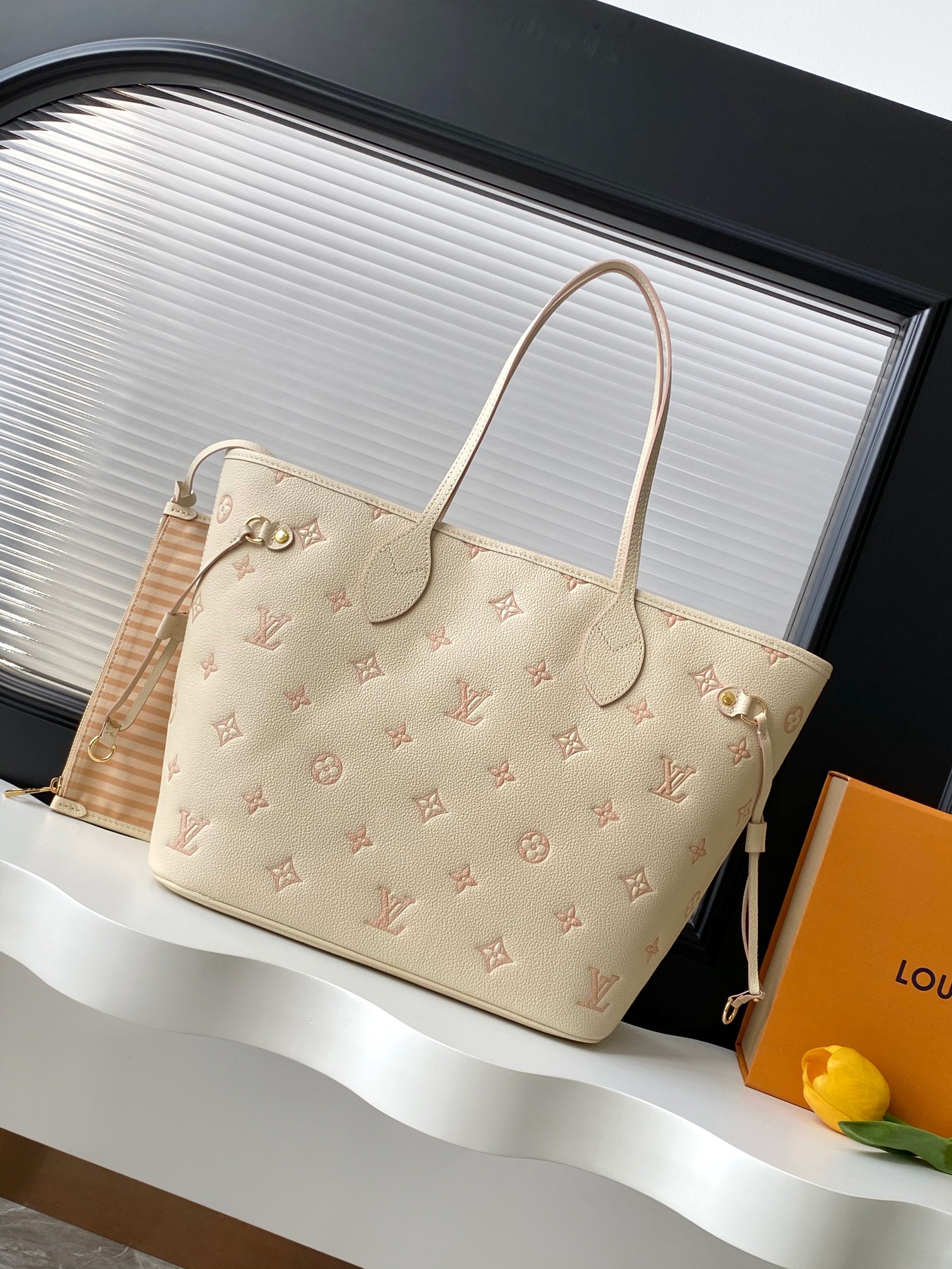 BAG ルイヴィトン ネヴァーフルMM トートバッグ 収納