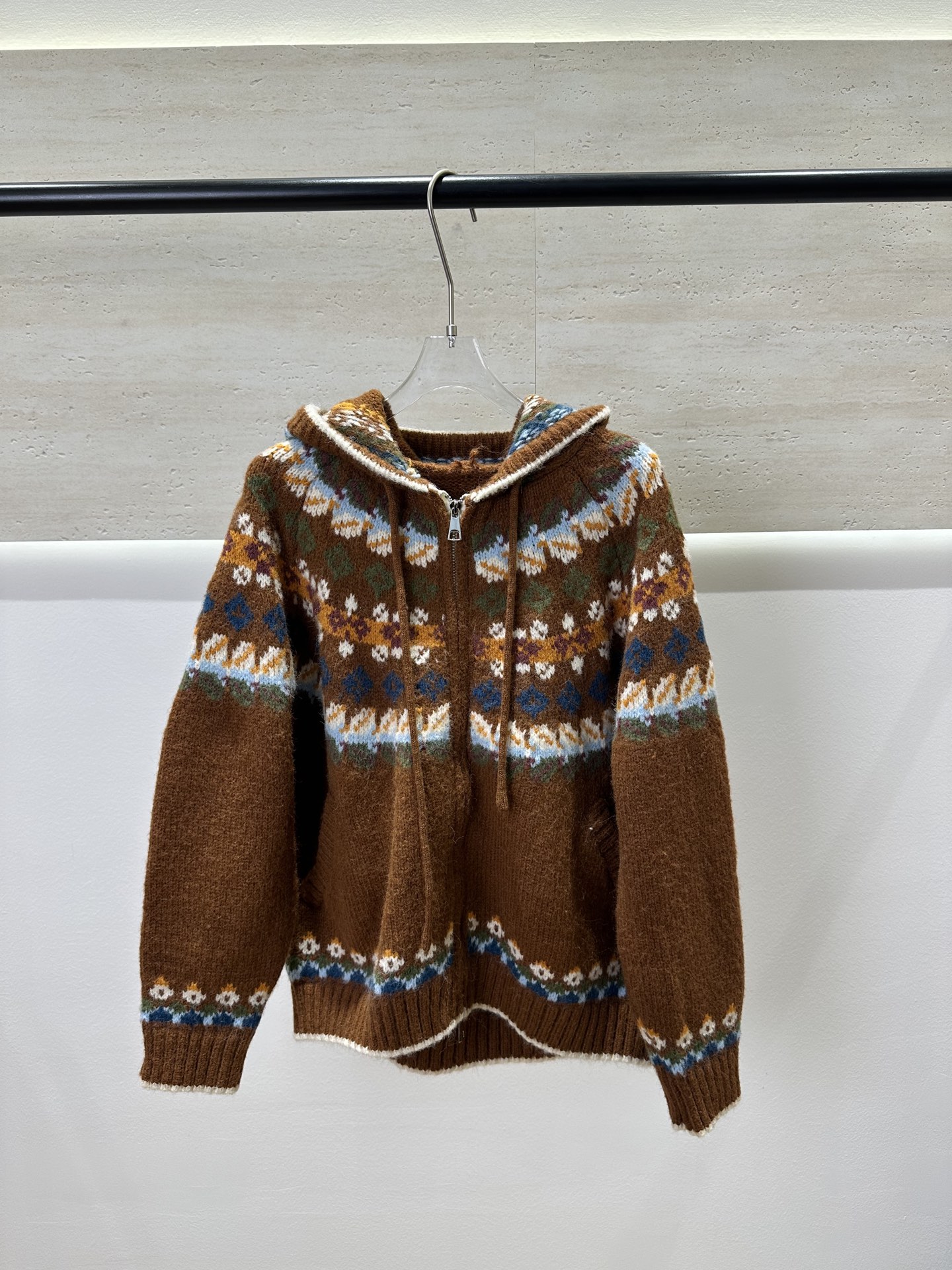 25SS秋冬 女性ミュウミュウ セーター トップス