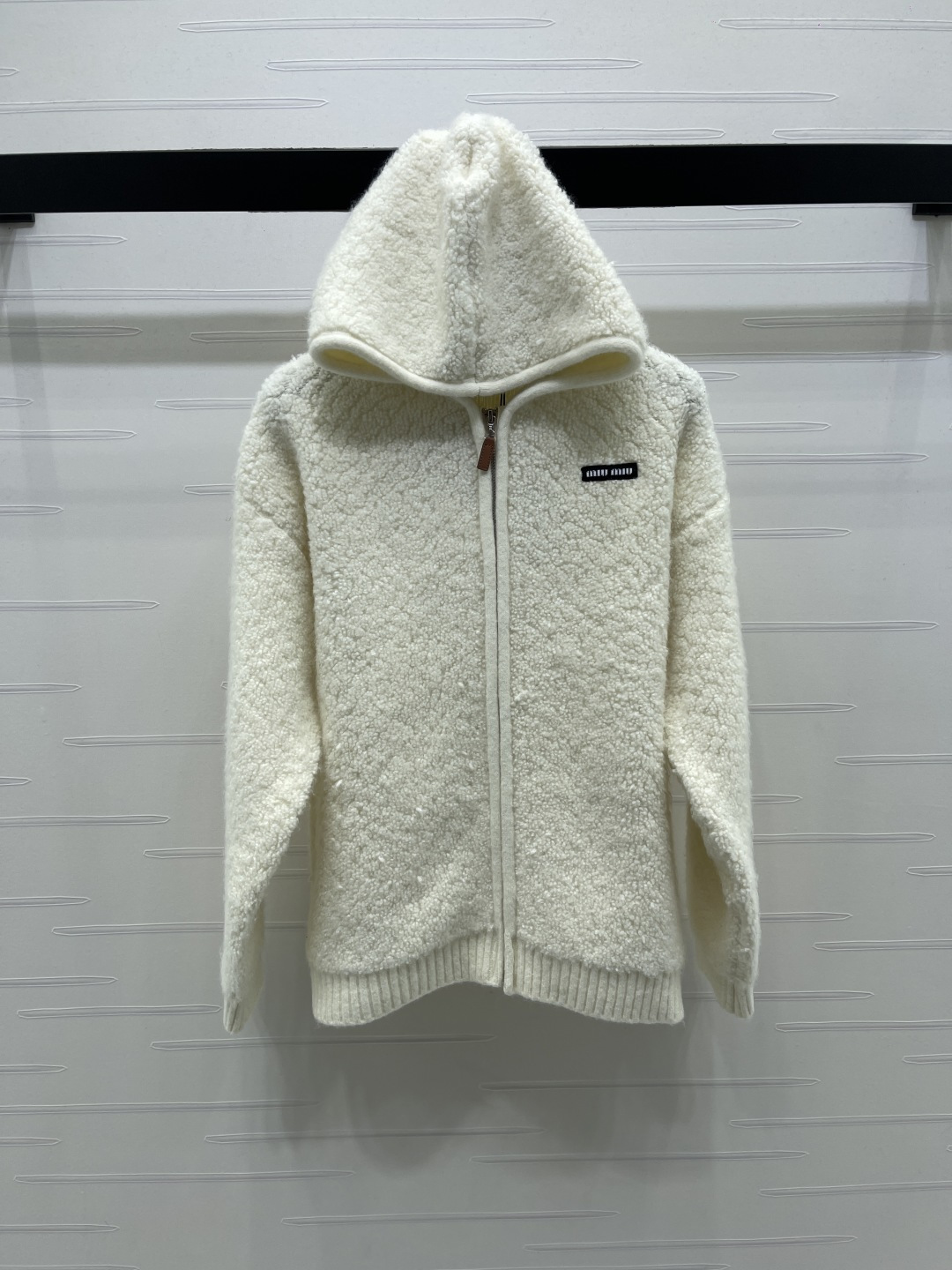 25SS秋冬 女性ミュウミュウ セーター トップス