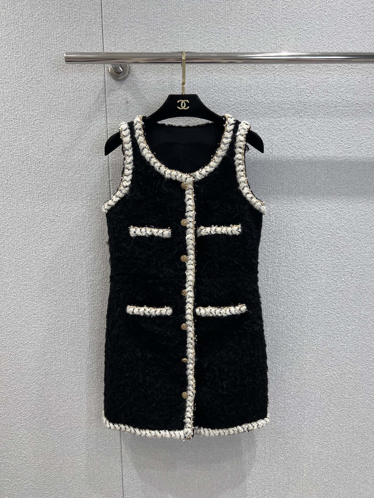 25秋冬女性服公式通販 シャネル ベストスカート