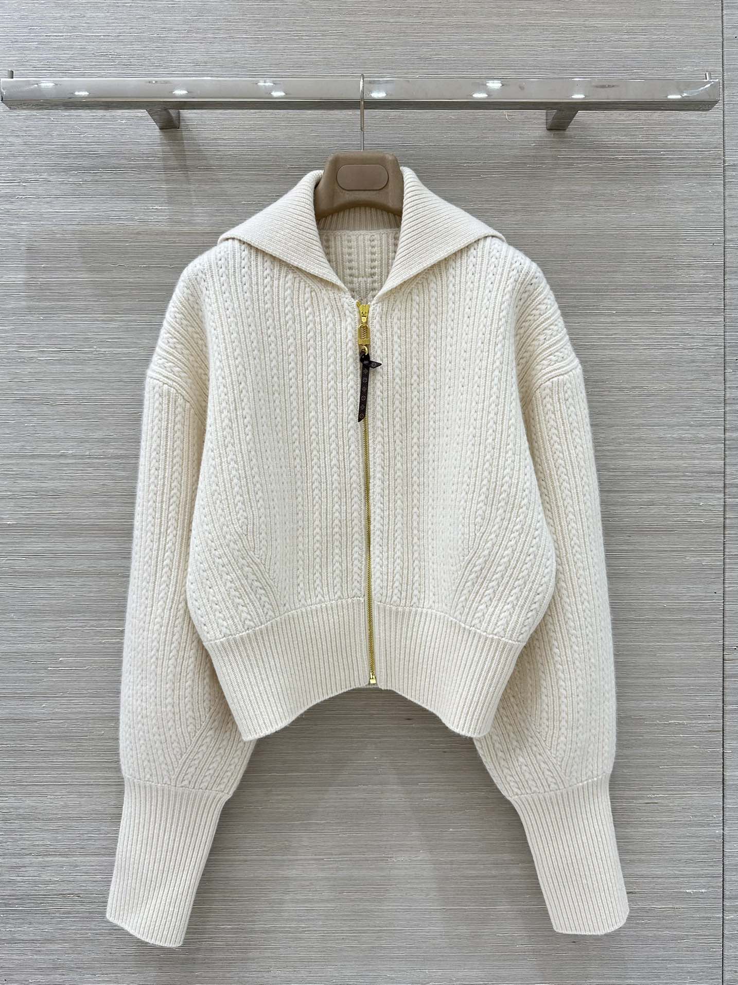 25SS秋冬 女性ルイヴィトン セーター トップス