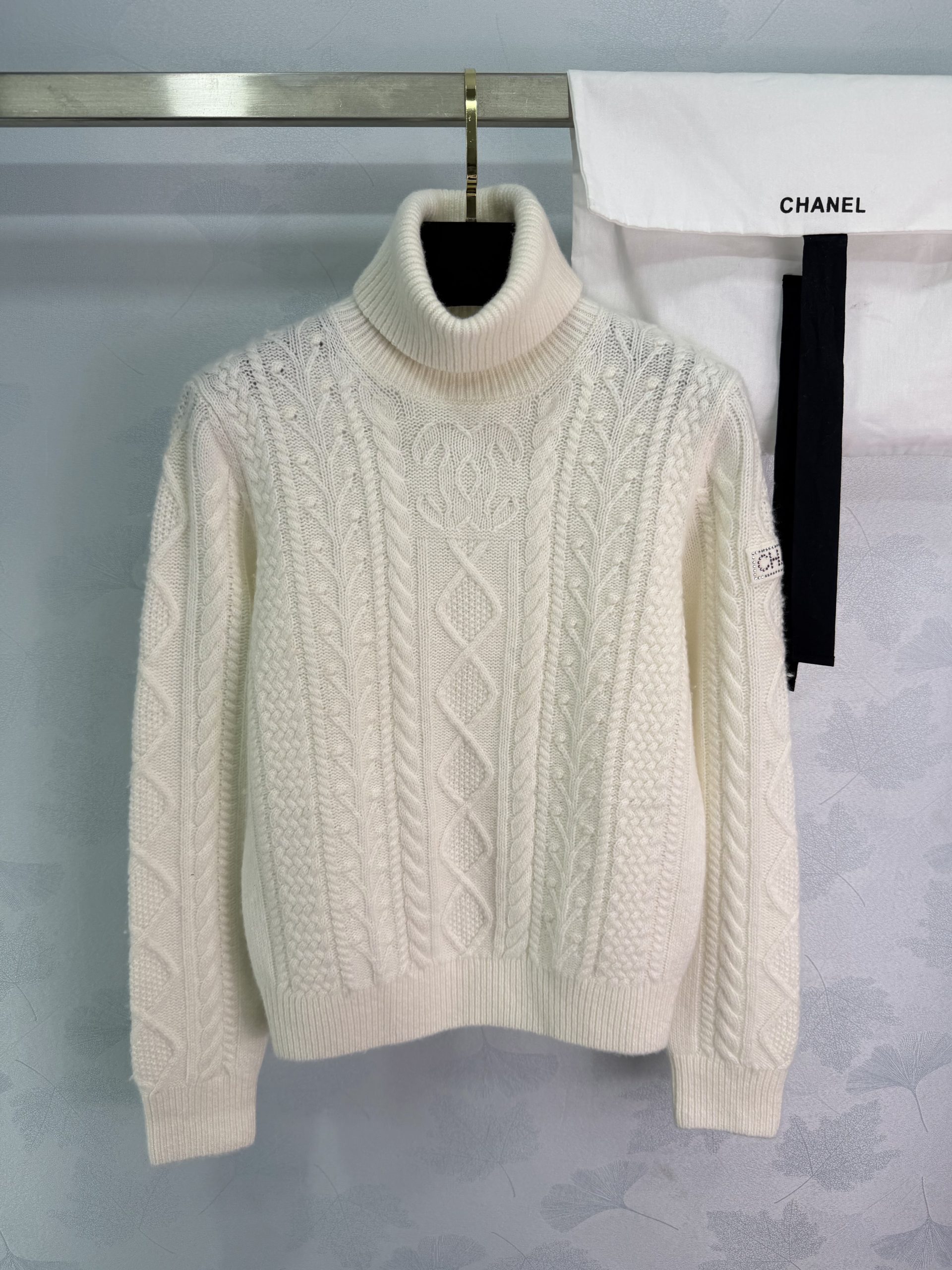 25秋冬女性服公式通販 シャネル セーター トップス