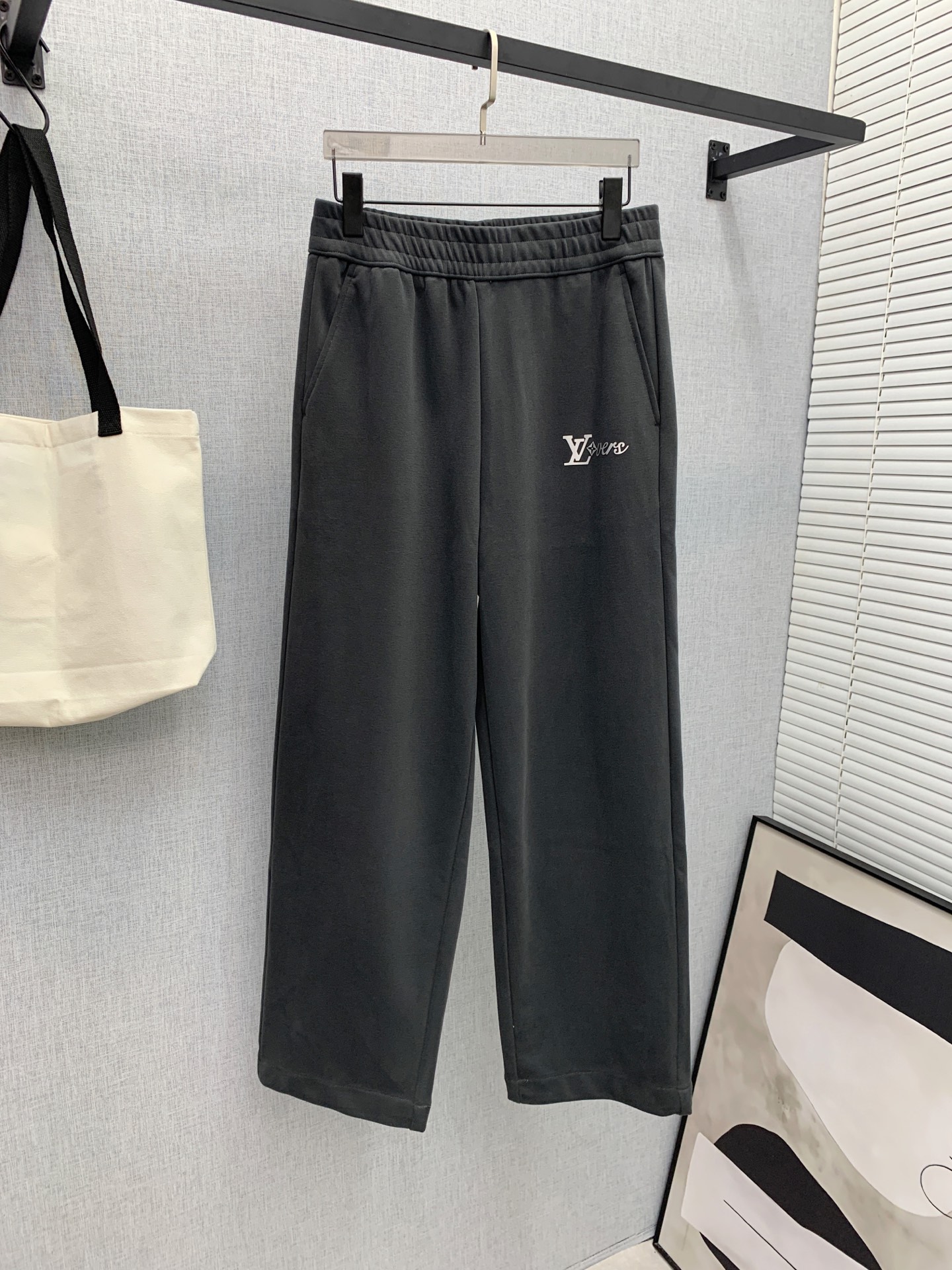25SS秋冬ボトムス ルイヴィトン カジュアルパンツ