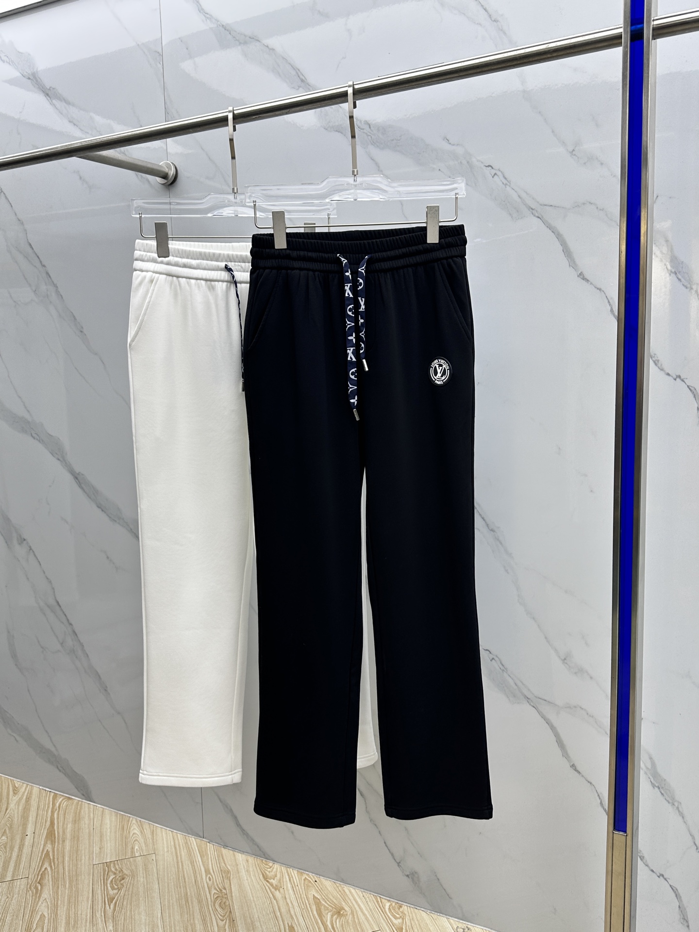 25SS秋冬ズボン ルイヴィトン スウェットパンツ