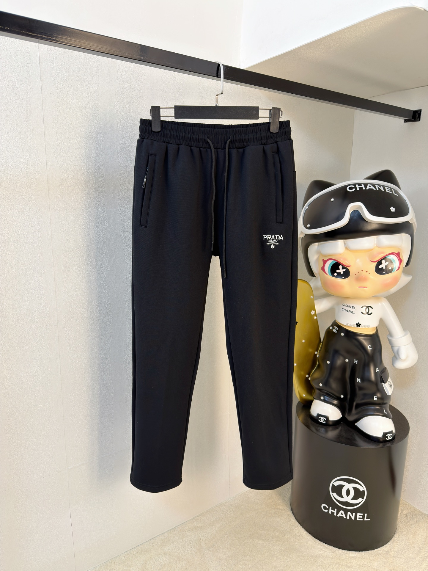 25SS秋冬パンツ 人気プラダ スウェットパンツ