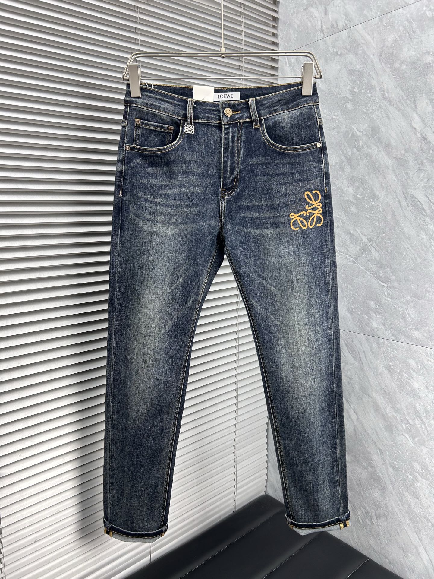 25SS秋冬パンツ ロエベ 送料無料 デニム ジーンズ