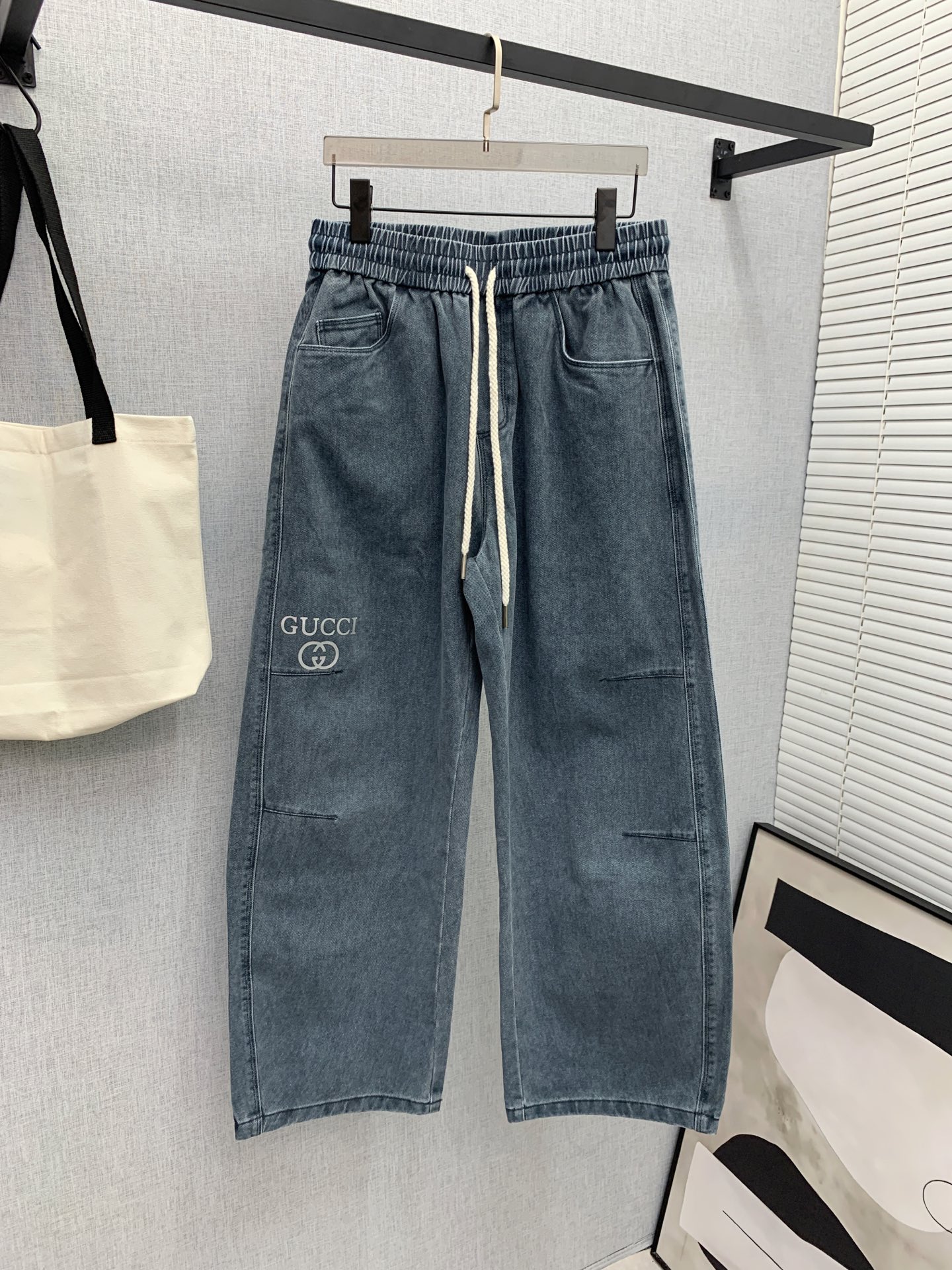 特別価格★25SS秋冬パンツ グッチ カジュアルパンツ