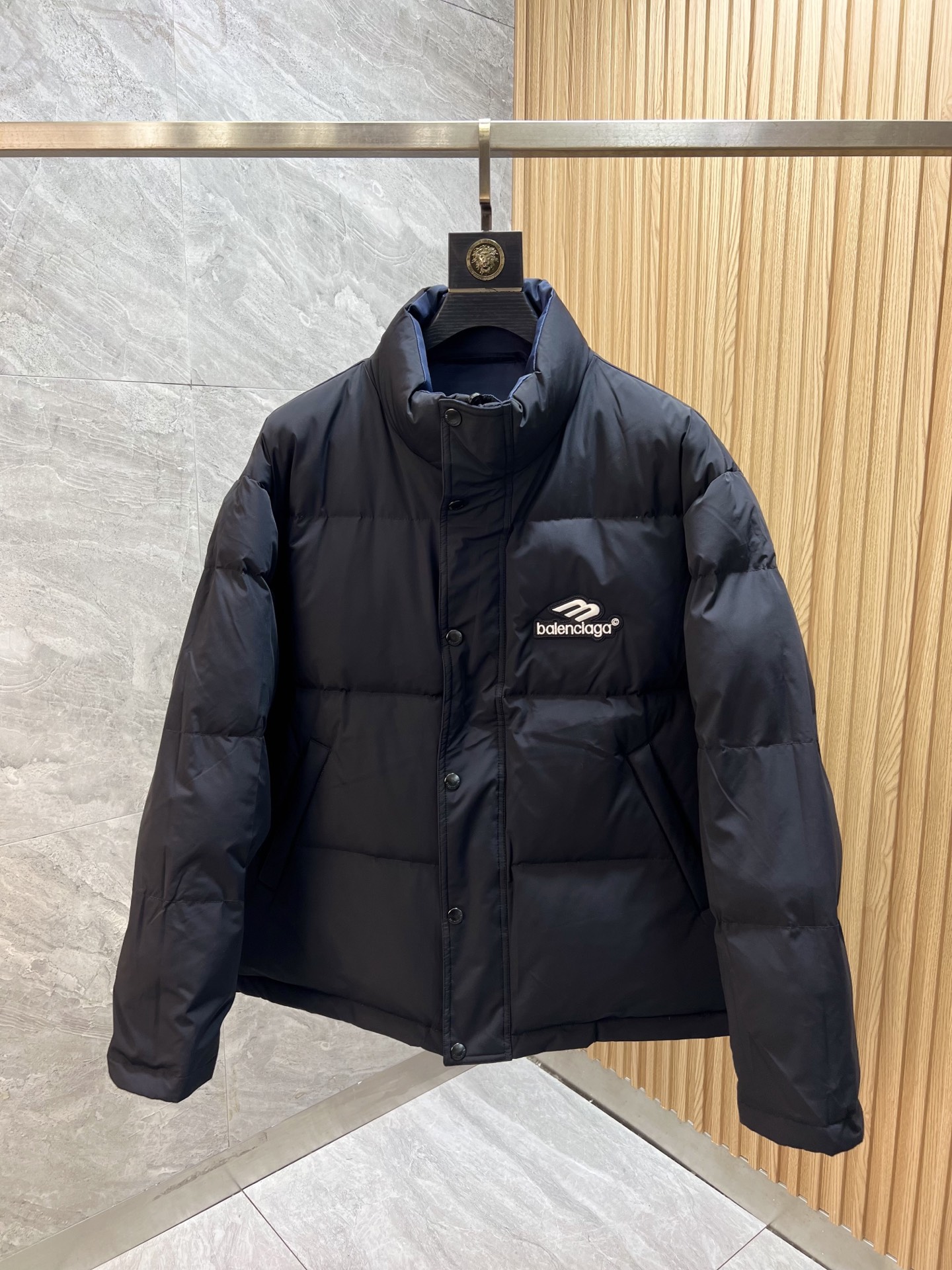 秋冬暖かい服 バレンシアガ 綿入れ ジャケット アウター