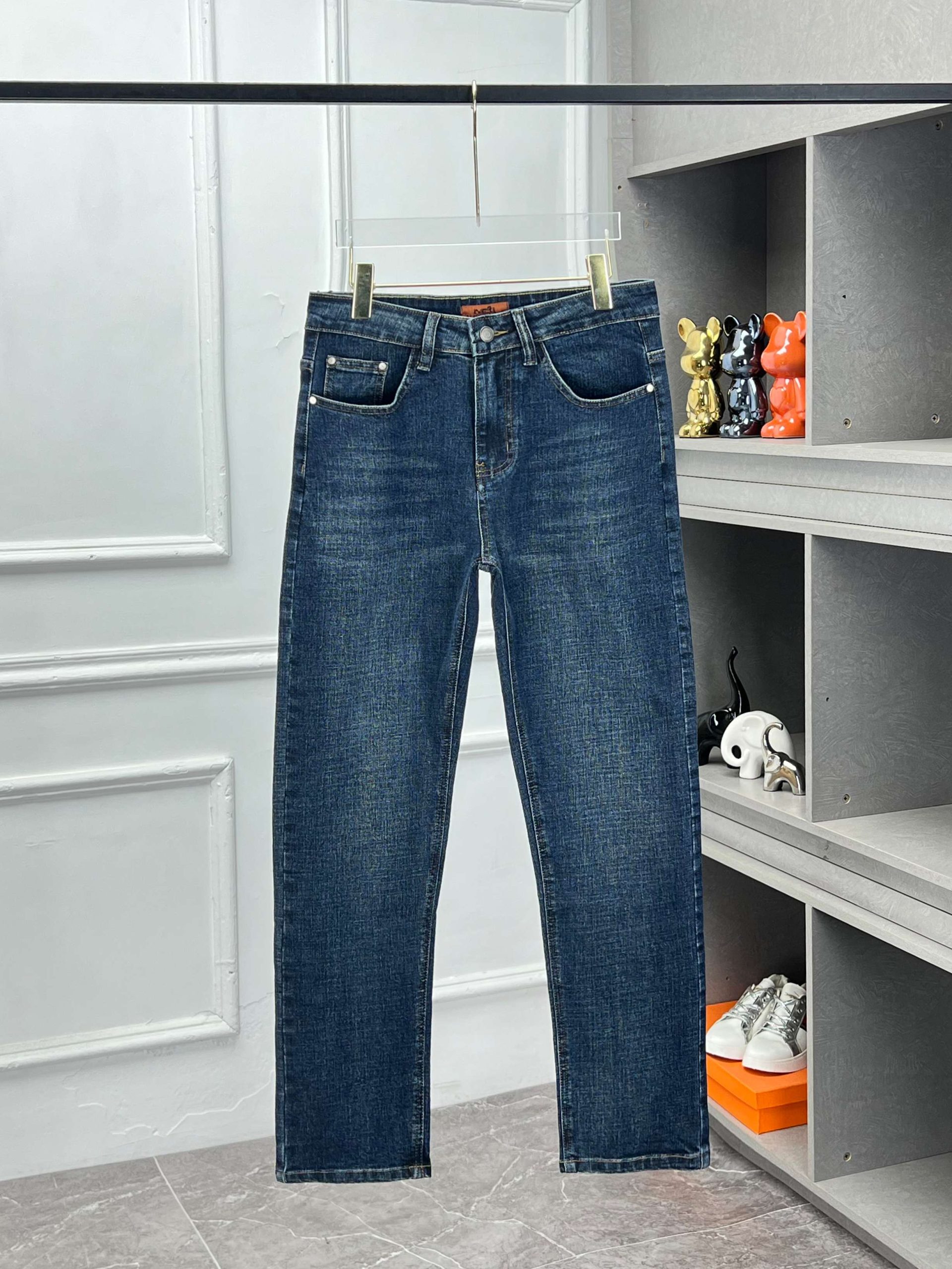 秋冬コーデ 25SSパンツ エルメス デニム ジーンズ