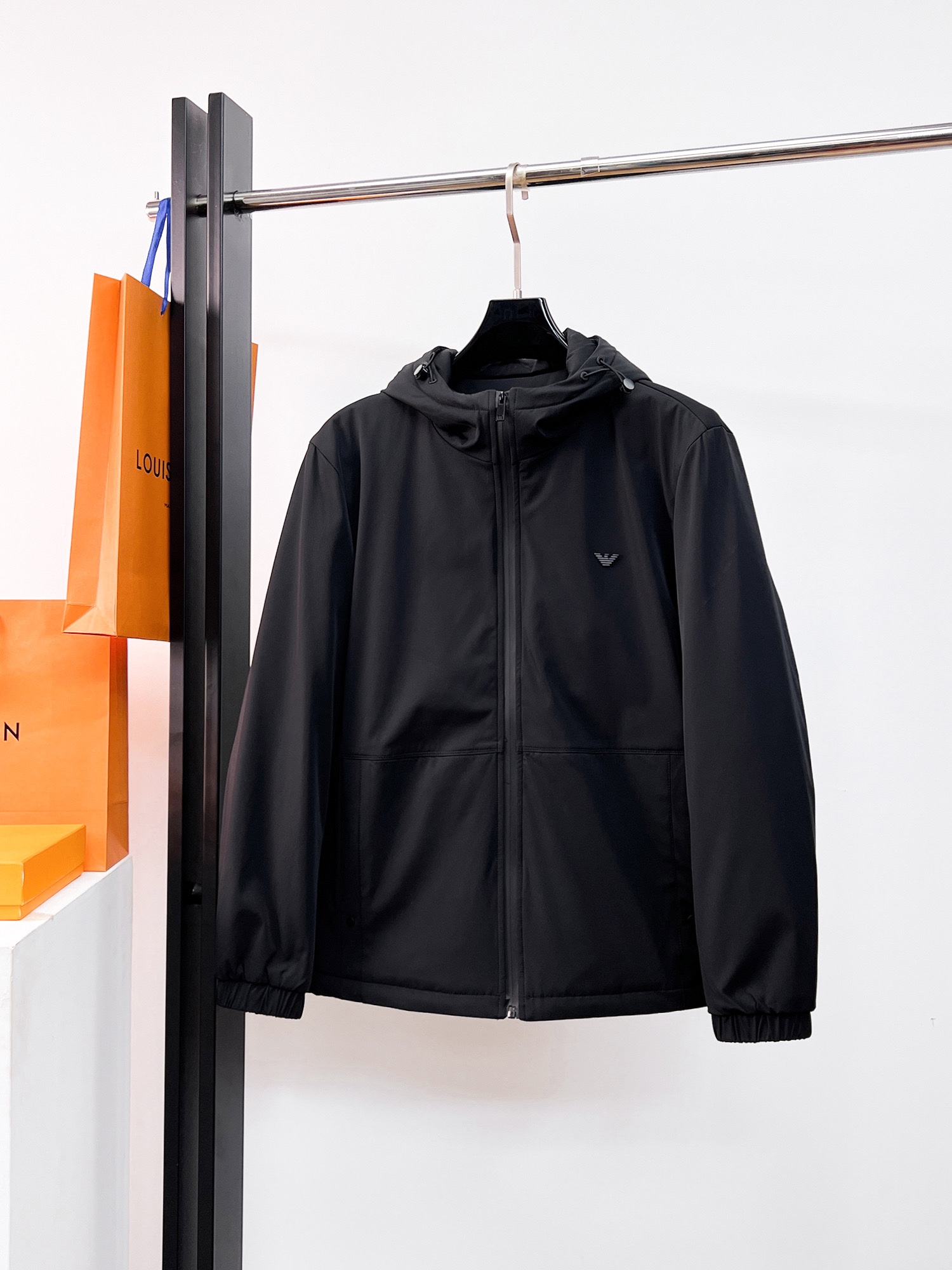 秋冬暖かい服 アルマーニ 綿入れ ジャケット アウター