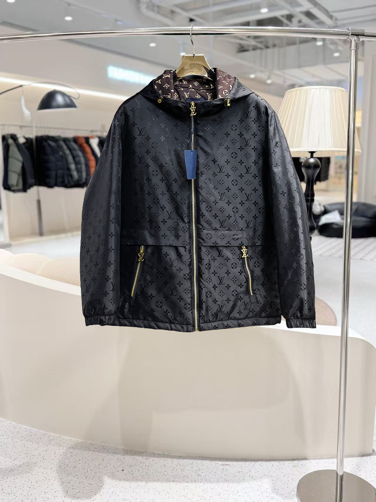 秋冬暖かい服 ルイヴィトン 綿入れ ジャケット アウター