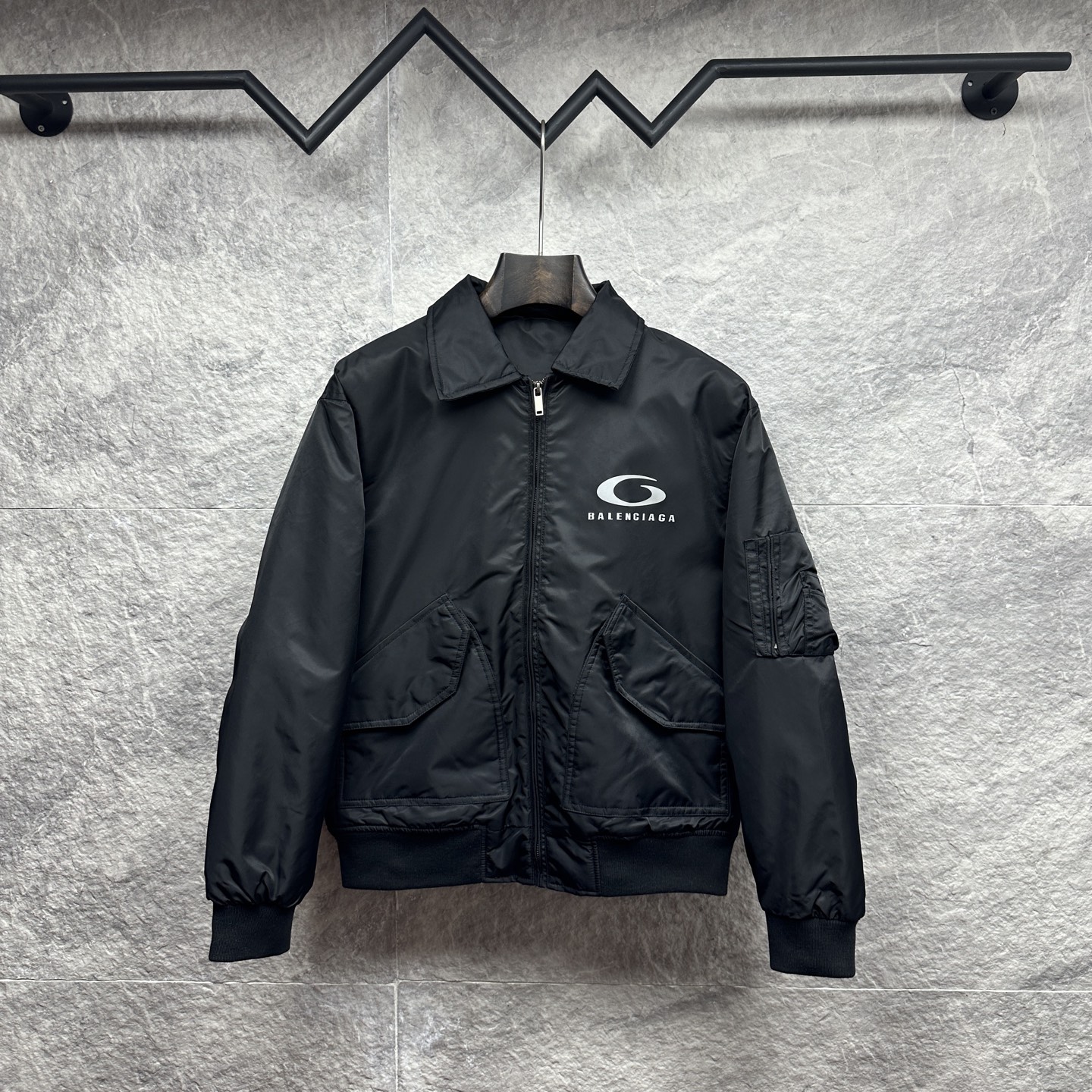 秋冬新服 送料無料 バレンシアガ アウター/ジャケット