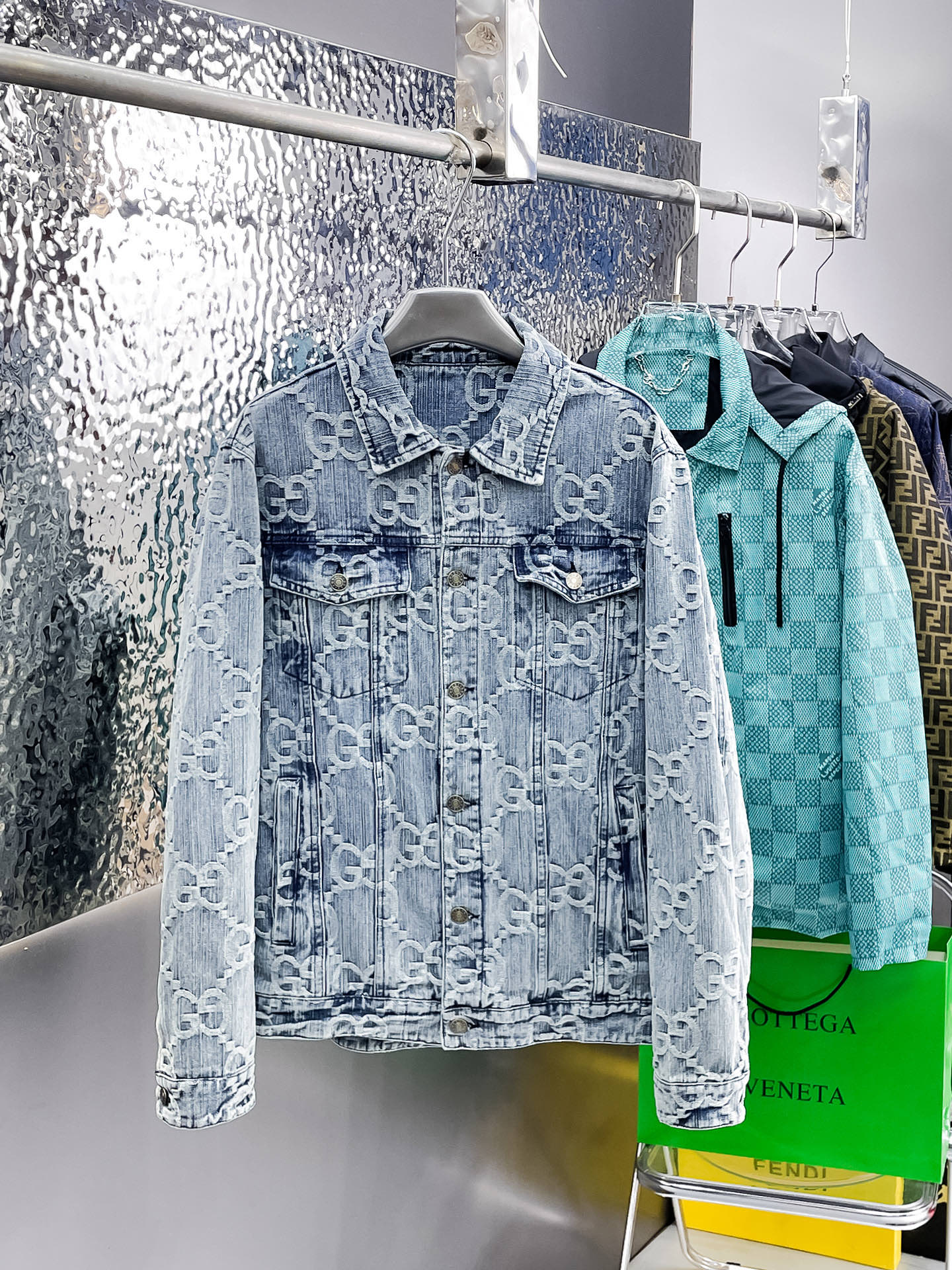 秋冬売れ筋商品 服 グッチ アウター/トレンチコート