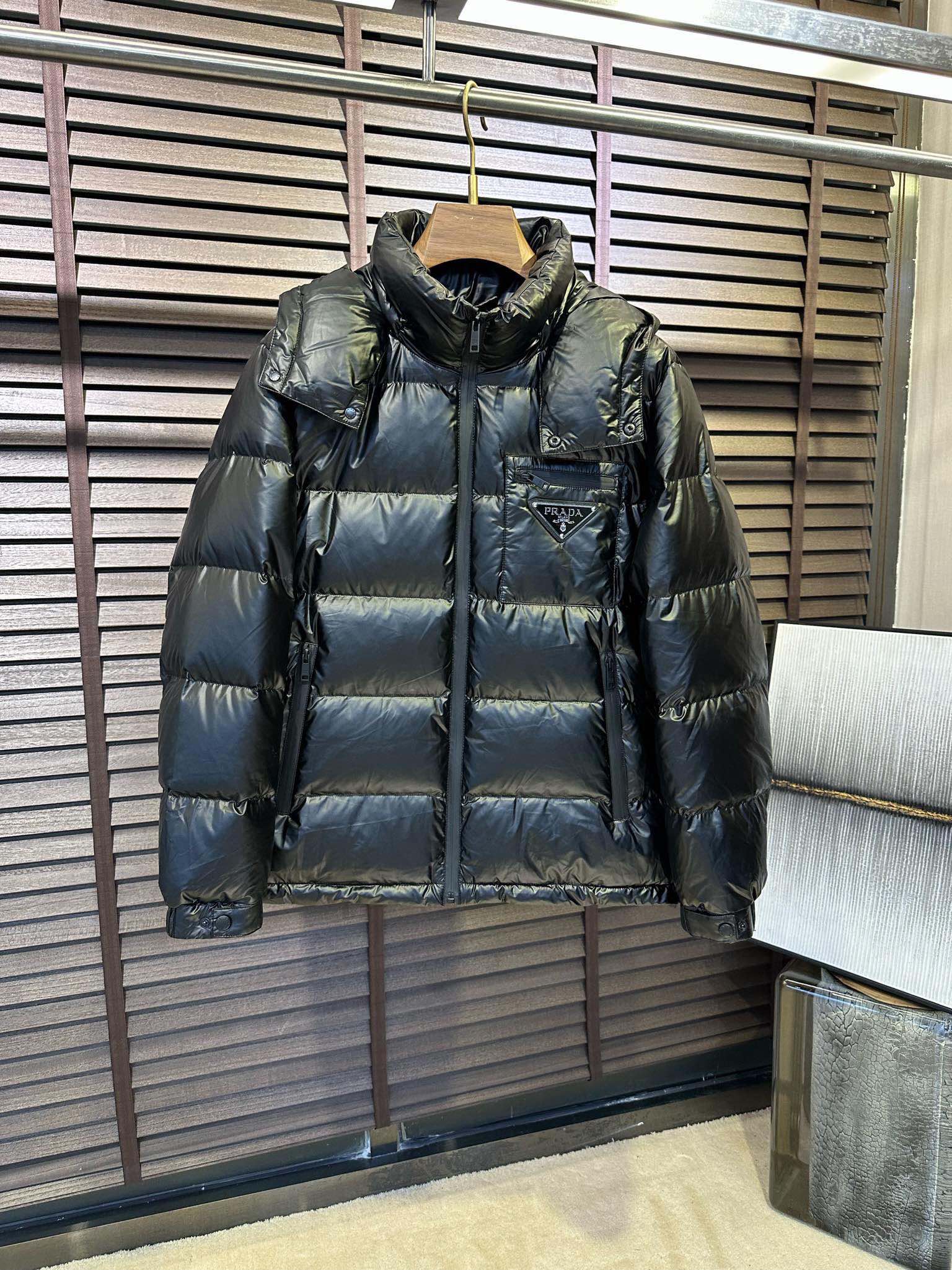 オンライン通販 プラダ 綿入りジャケット アウター 男女兼着