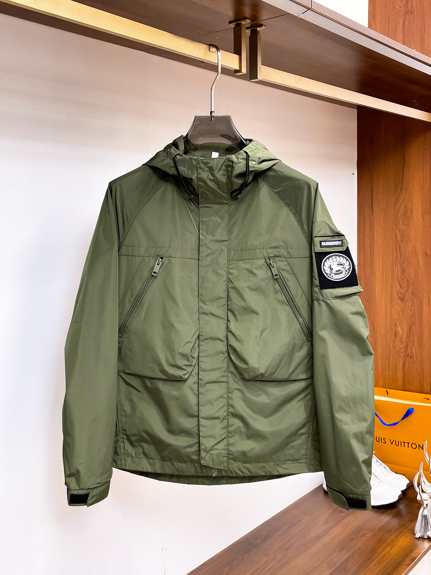 25SS秋冬暖かい服 バーバリー アウター/トレンチコート