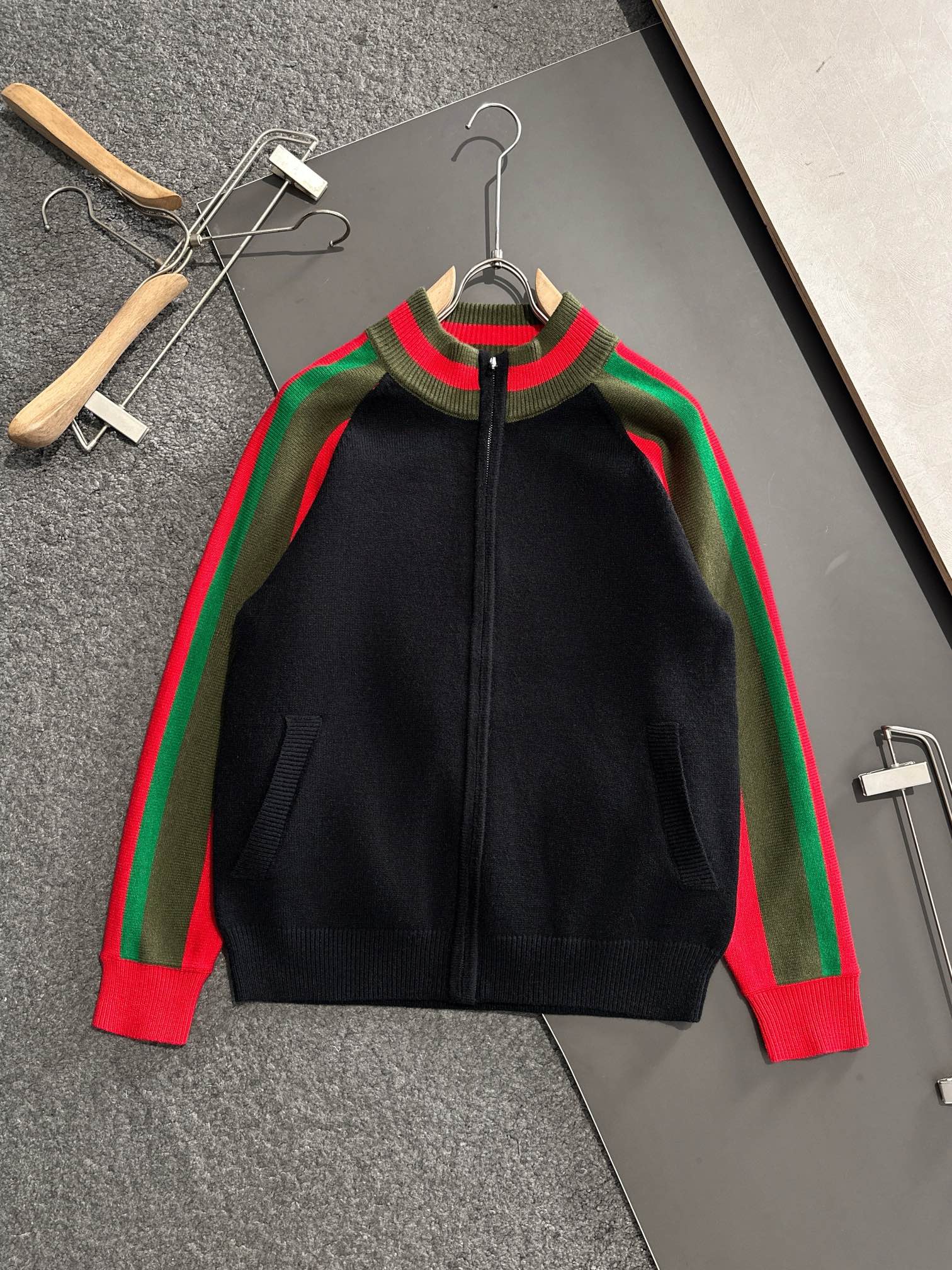 秋冬売れ筋商品 服 グッチ アウター/トレンチコート男女兼着