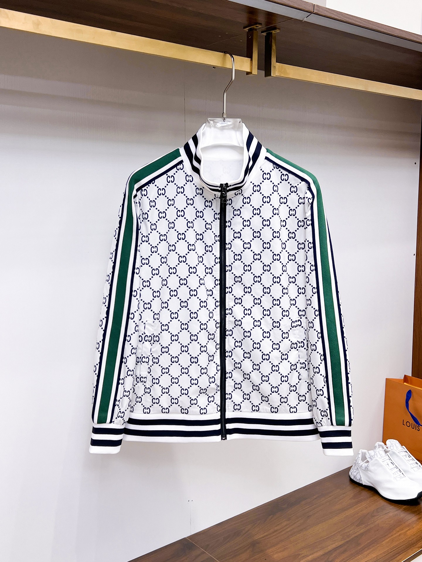秋冬売れ筋商品 服 グッチ アウター/トレンチコート