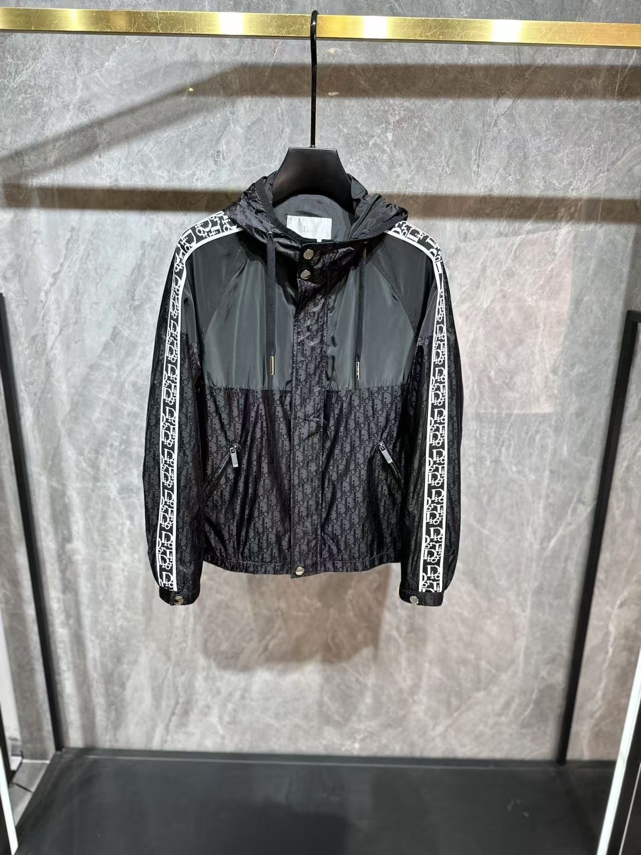 秋冬売れ筋商品 服 グッチ アウター/トレンチコート