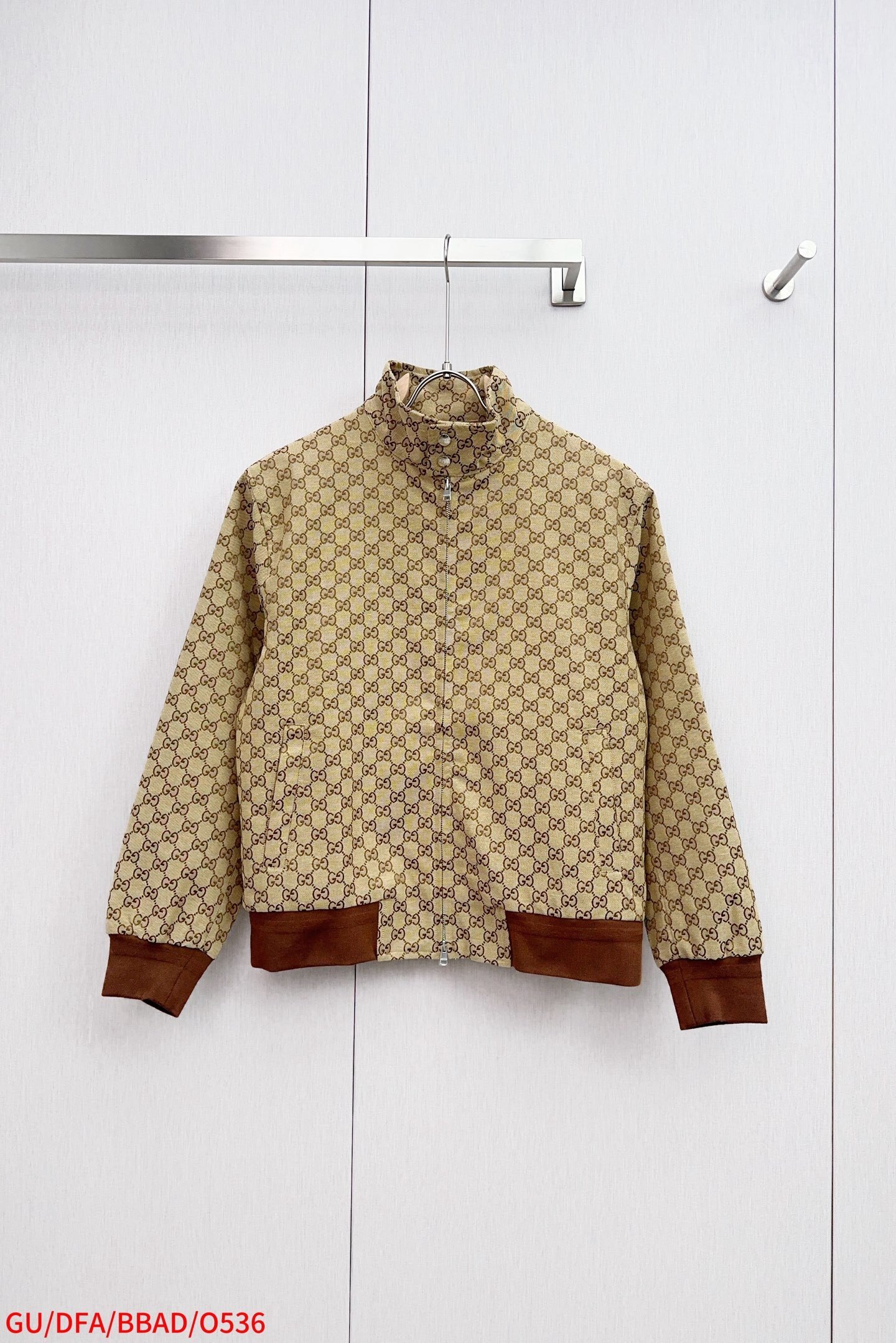 秋冬売れ筋商品 服 グッチ アウター/トレンチコート