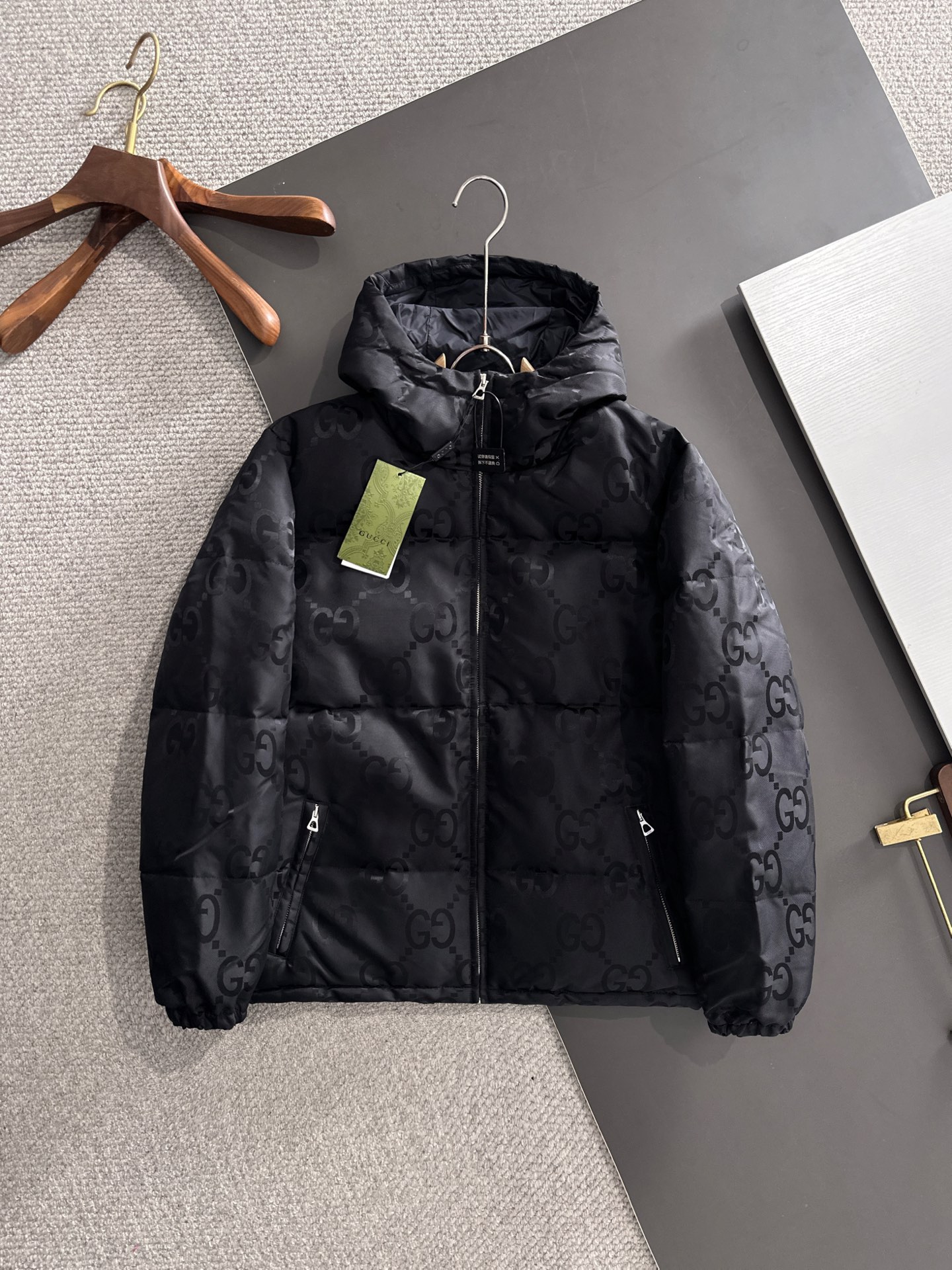 秋冬暖かい服 グッチ 綿入れ ジャケット アウター
