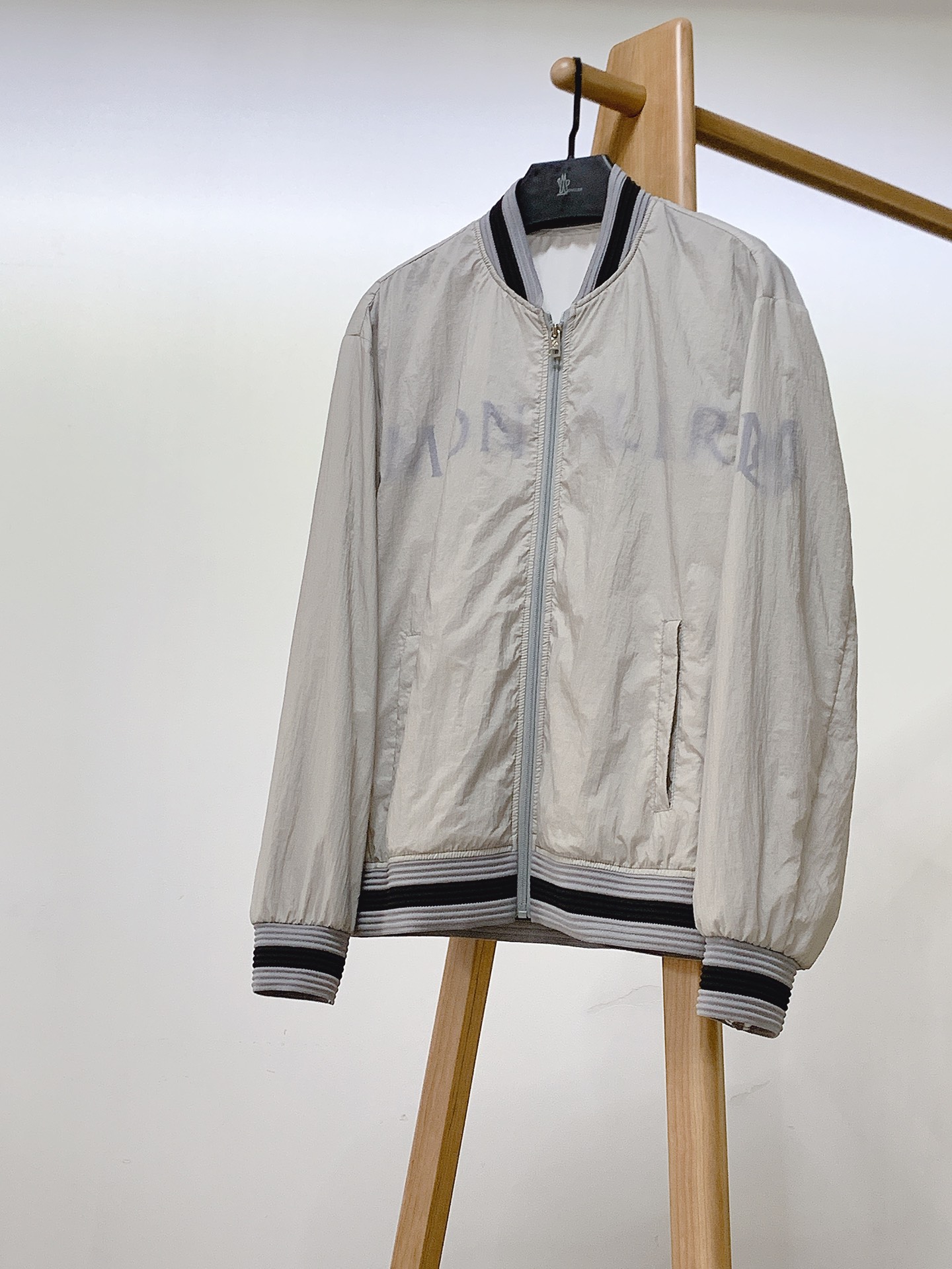 秋冬売れ筋商品 服 グッチ アウター/トレンチコート