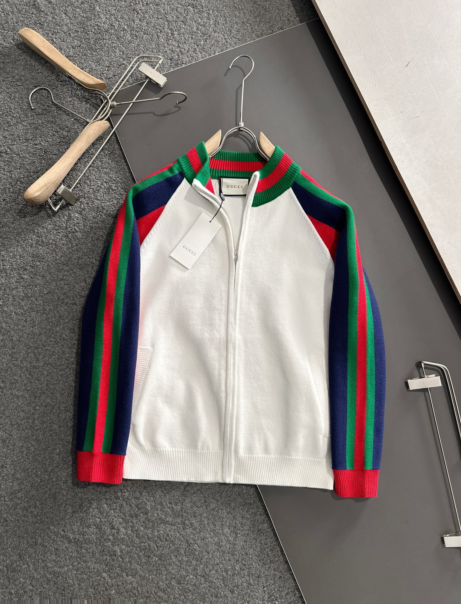 秋冬売れ筋商品 服 グッチ アウター/トレンチコート男女兼着
