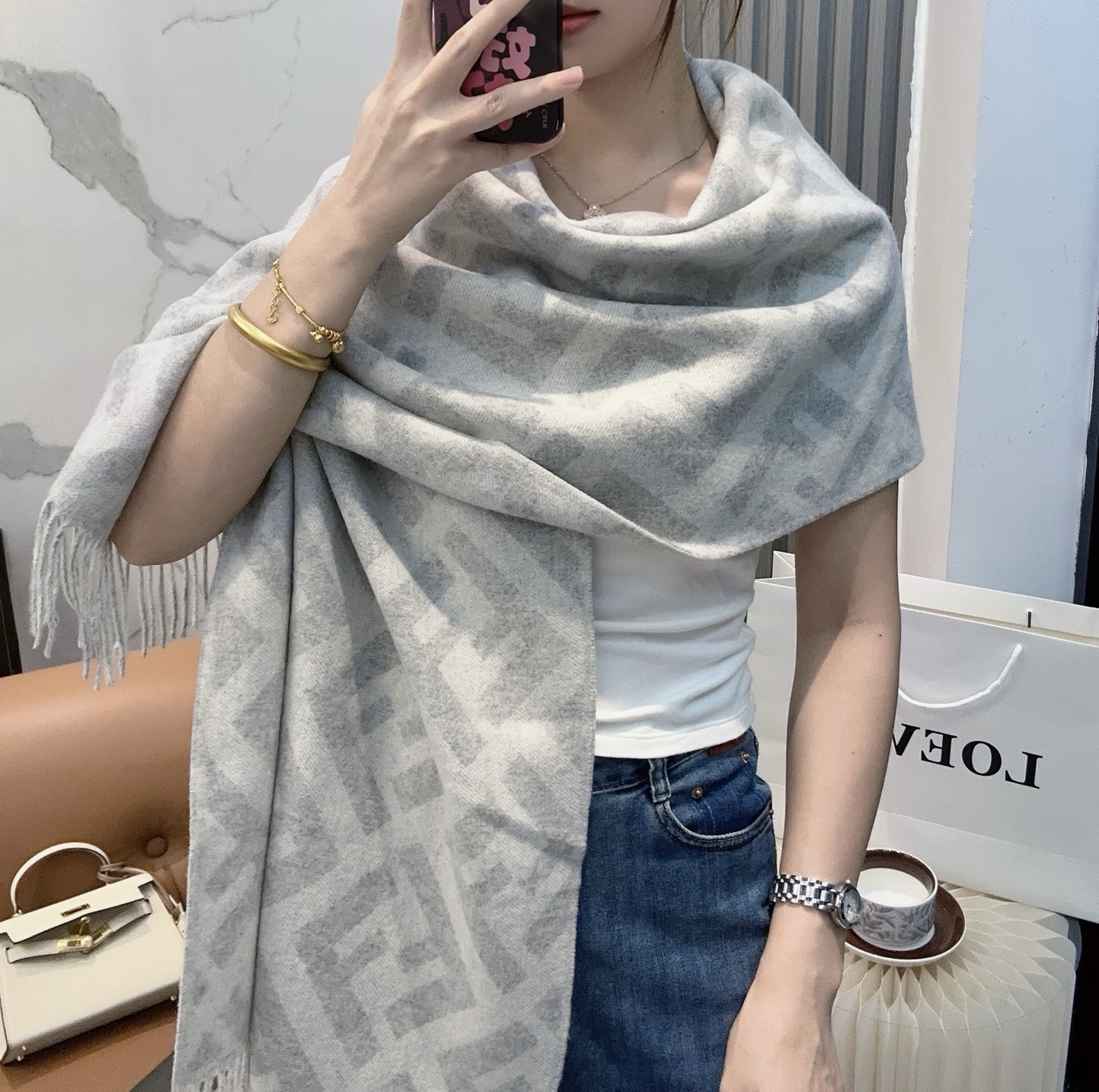 2025秋冬muffler フェンディ マフラー 防寒 大判 ストール