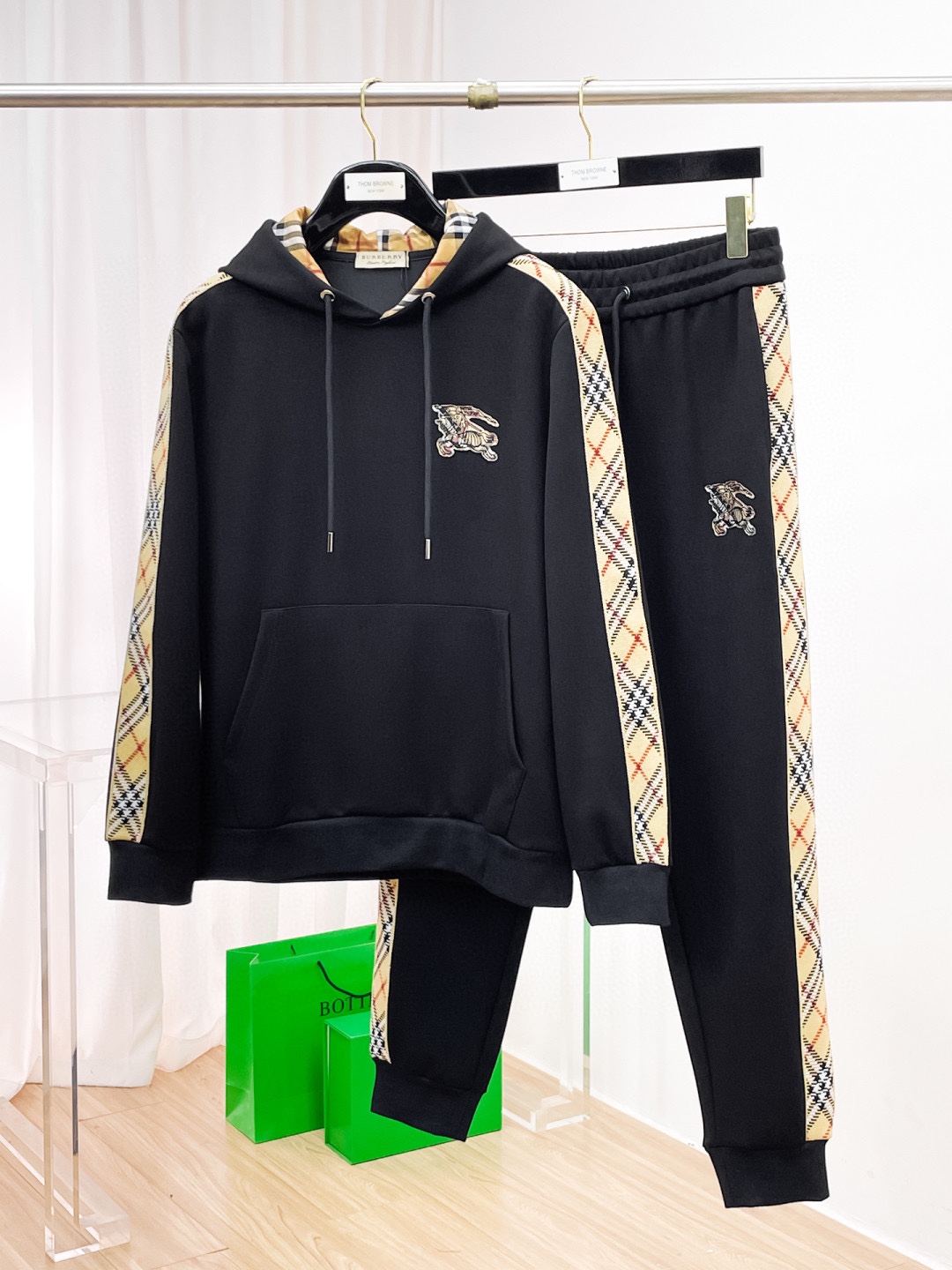 秋冬服 人気商品入荷 クリスチャンディオール 野球 セットアップ メンズ
