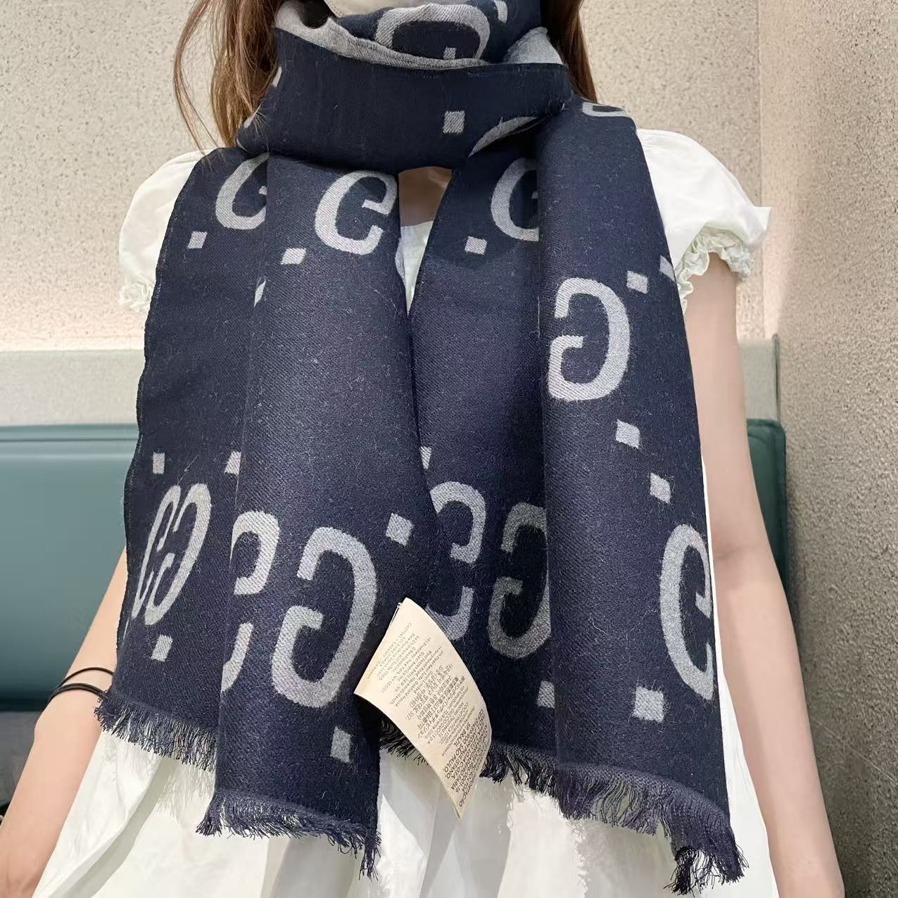 2025秋冬新着 muffler グッチ マフラー 防寒 大判 ストール