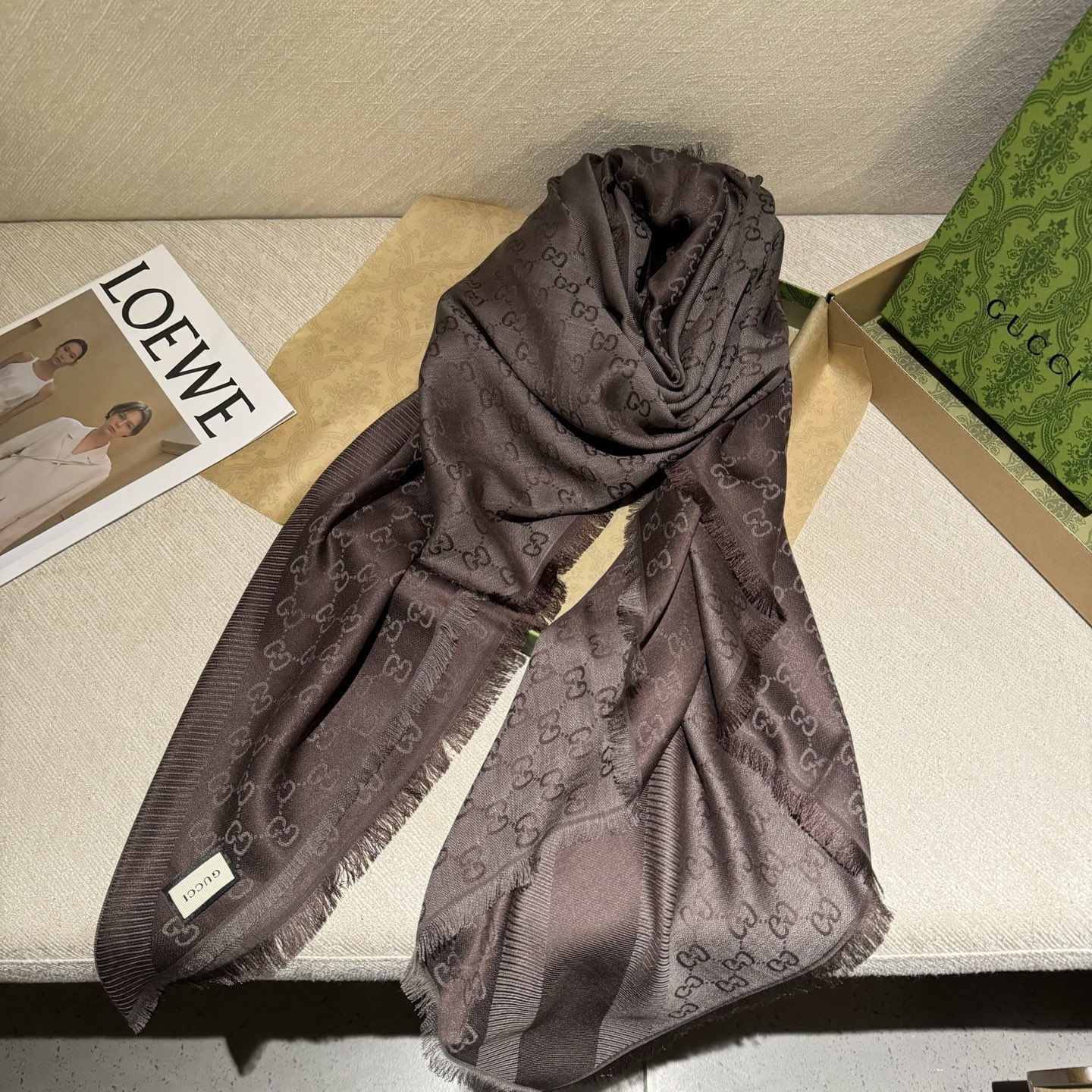 2025秋冬muffler グッチ マフラー 防寒 大判 ストール