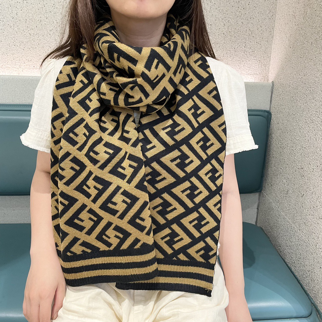 2025秋冬muffler フェンディ マフラー 防寒 大判 ストール