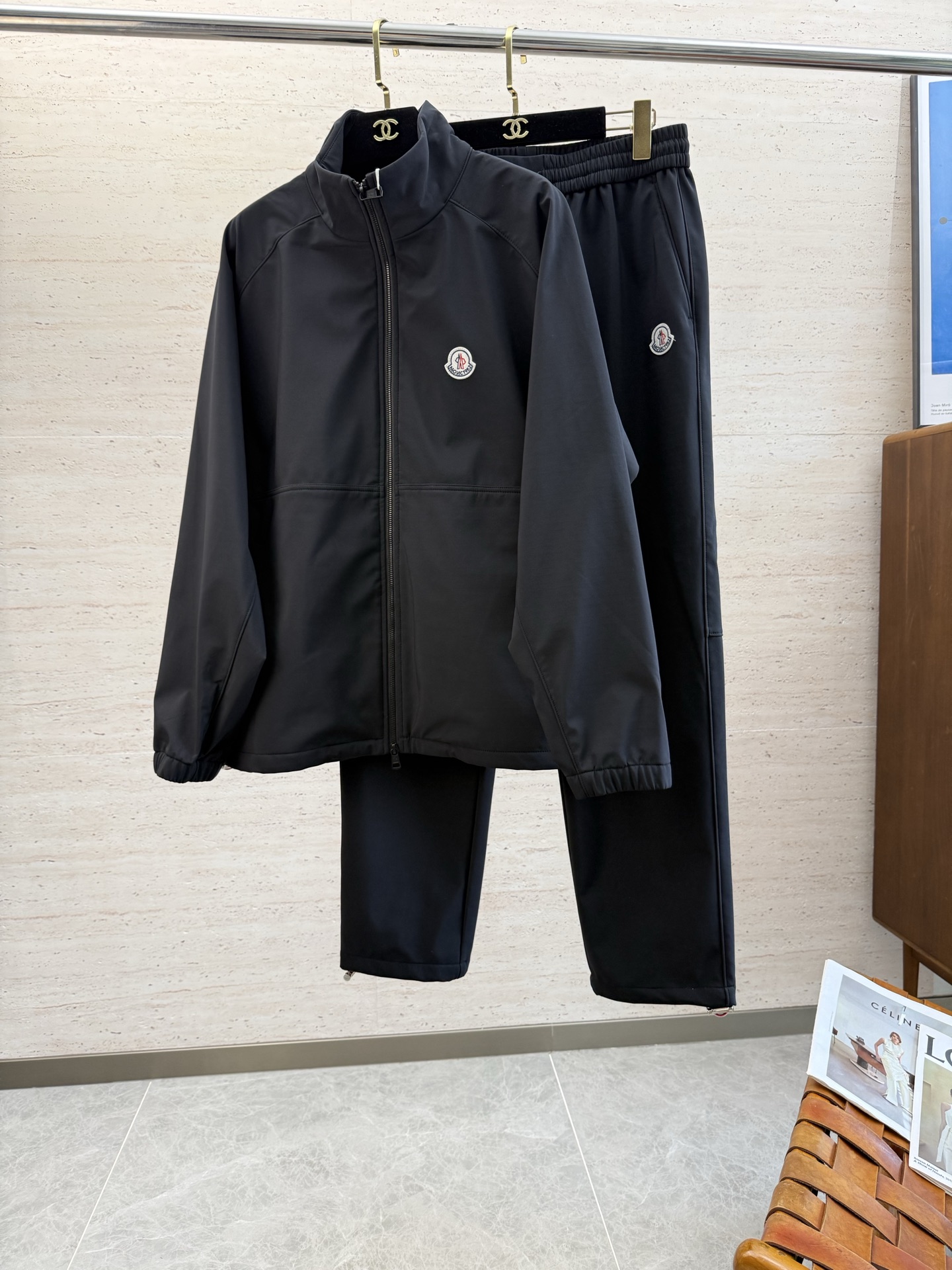 秋冬服 人気商品入荷 モンクレール 上下服 セットアップ メンズ